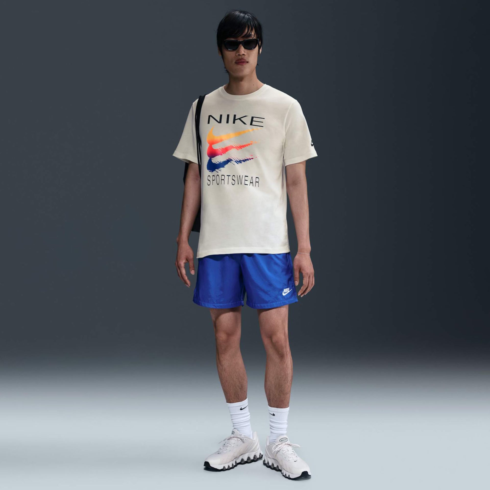 Мъжка тениска Nike Triple Swoosh T-shirt - Airhouse