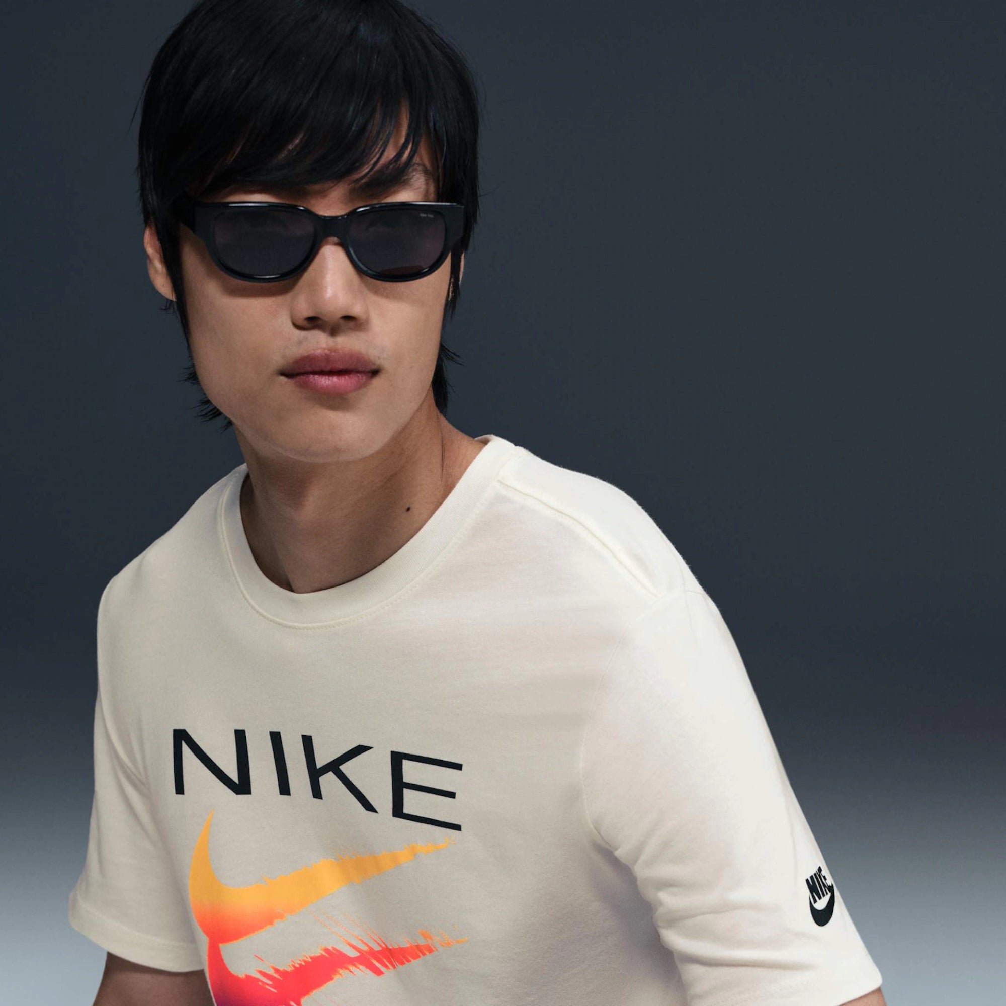 Мъжка тениска Nike Triple Swoosh T-shirt - Airhouse