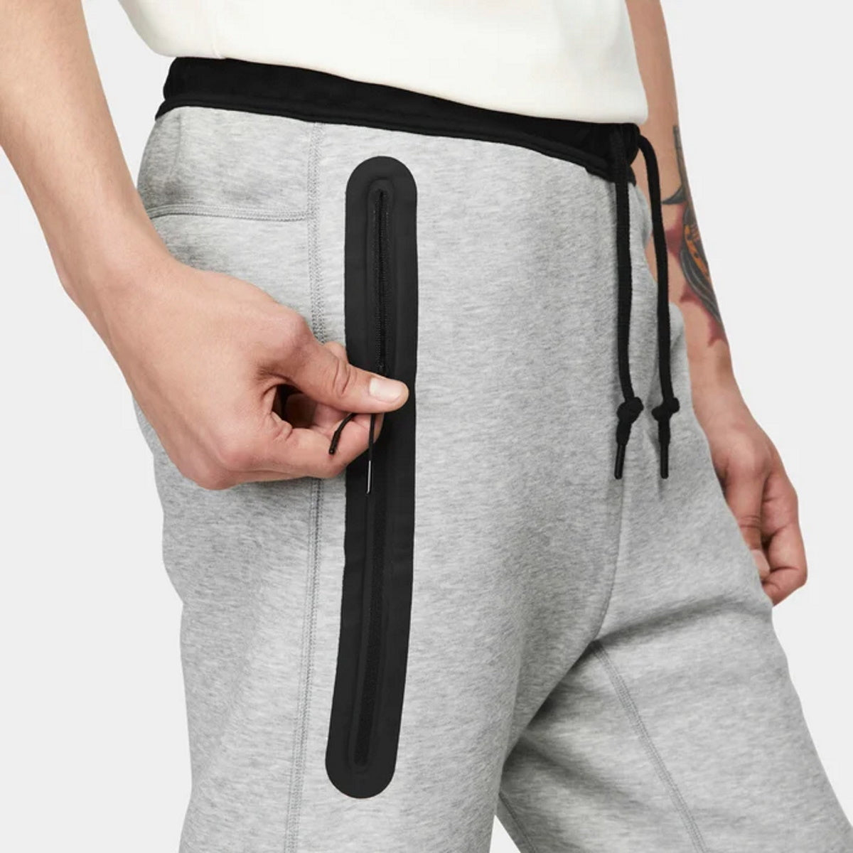 Мъжки джогър Nike NSW Tech Fleece Joggers - Airhouse