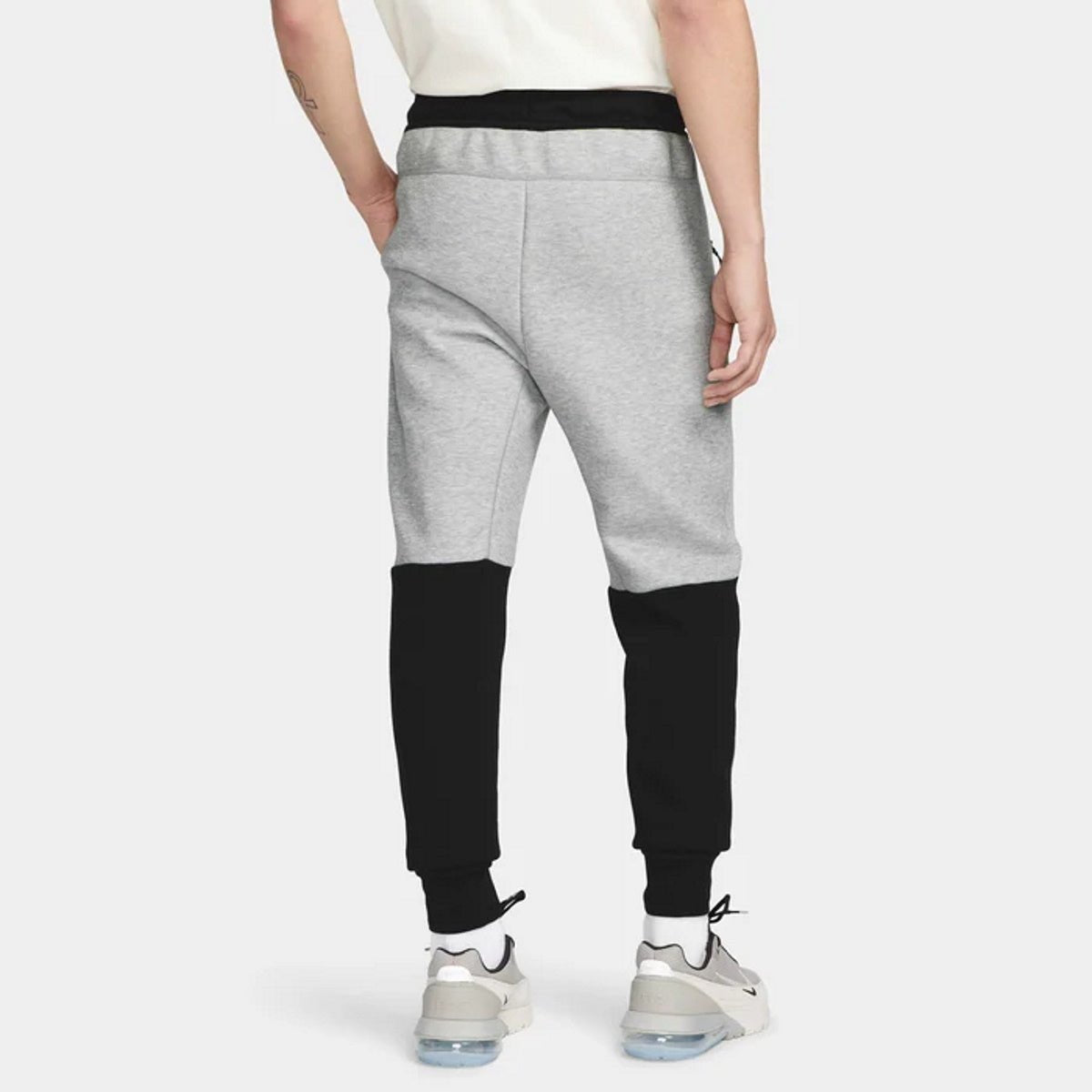 Мъжки джогър Nike NSW Tech Fleece Joggers - Airhouse