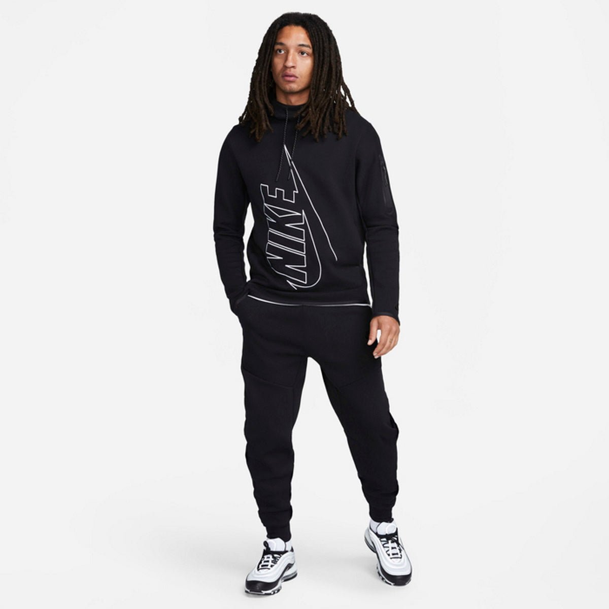 Мъжки джогър Nike Tech Fleece Graphic Joggers - Airhouse