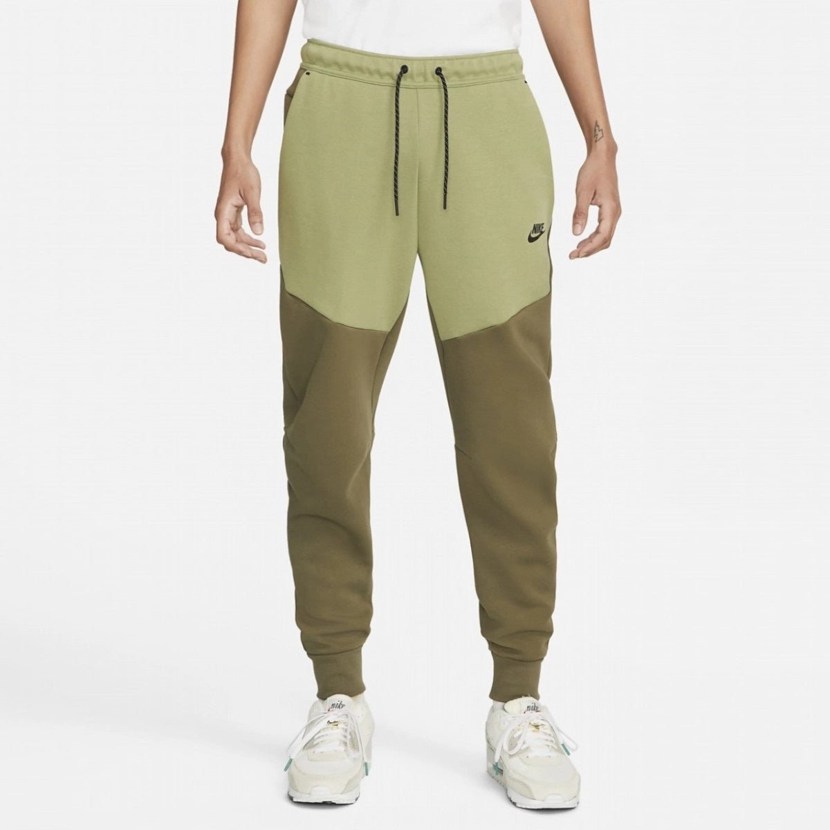 Мъжки джогър Nike Tech Fleece Joggers - Airhouse