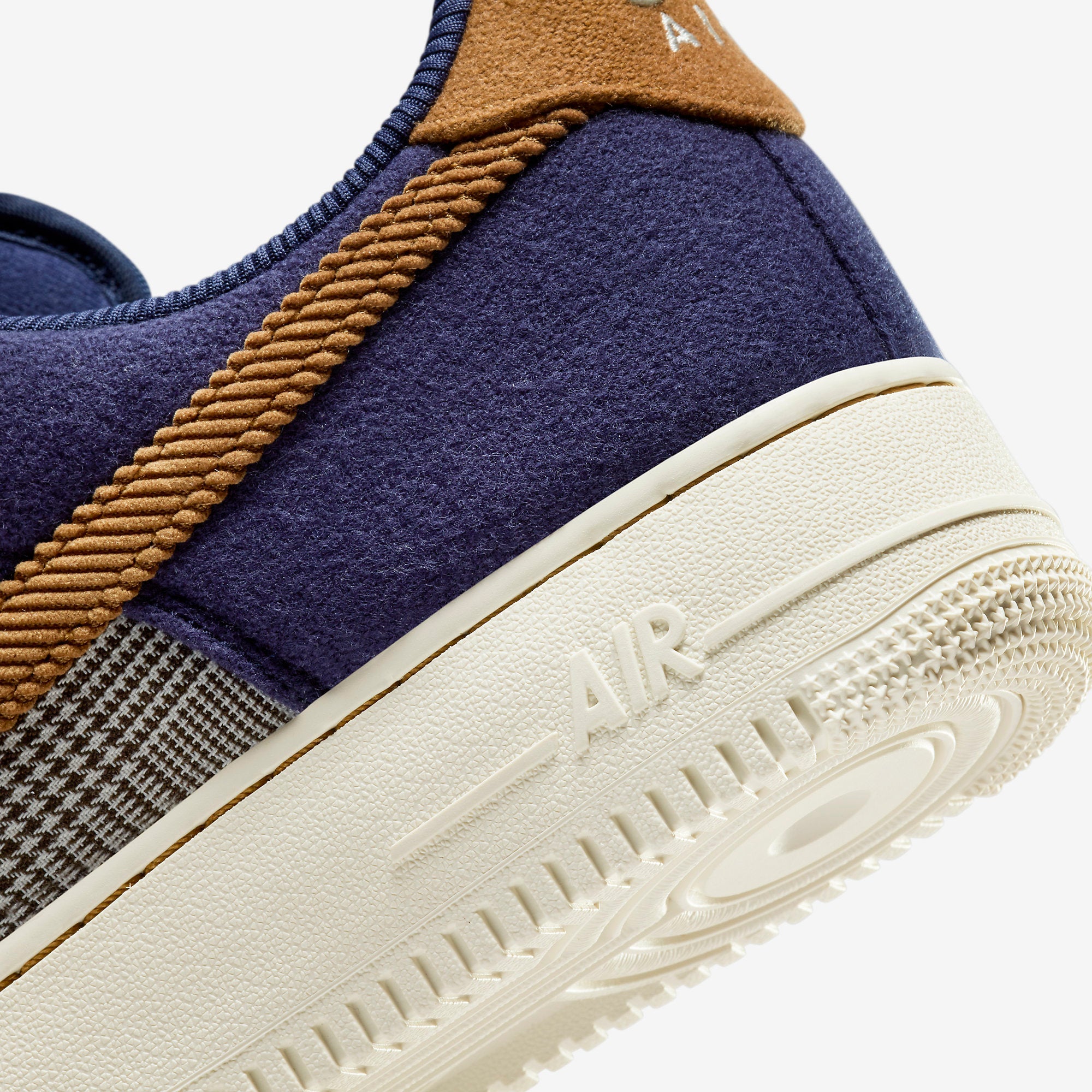 Мъжки кецове Nike Air Force 1 '07 Premium - Airhouse