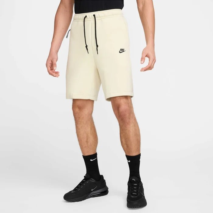 Мъжки къс панталон Nike Sportswear Tech Fleece Shorts - Airhouse