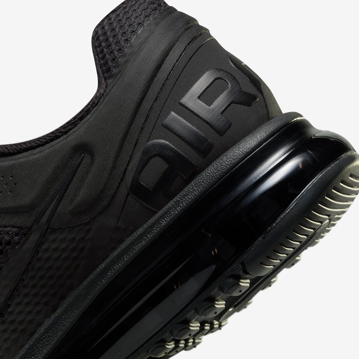 Мъжки маратонки Nike Air Max 2013 - Airhouse