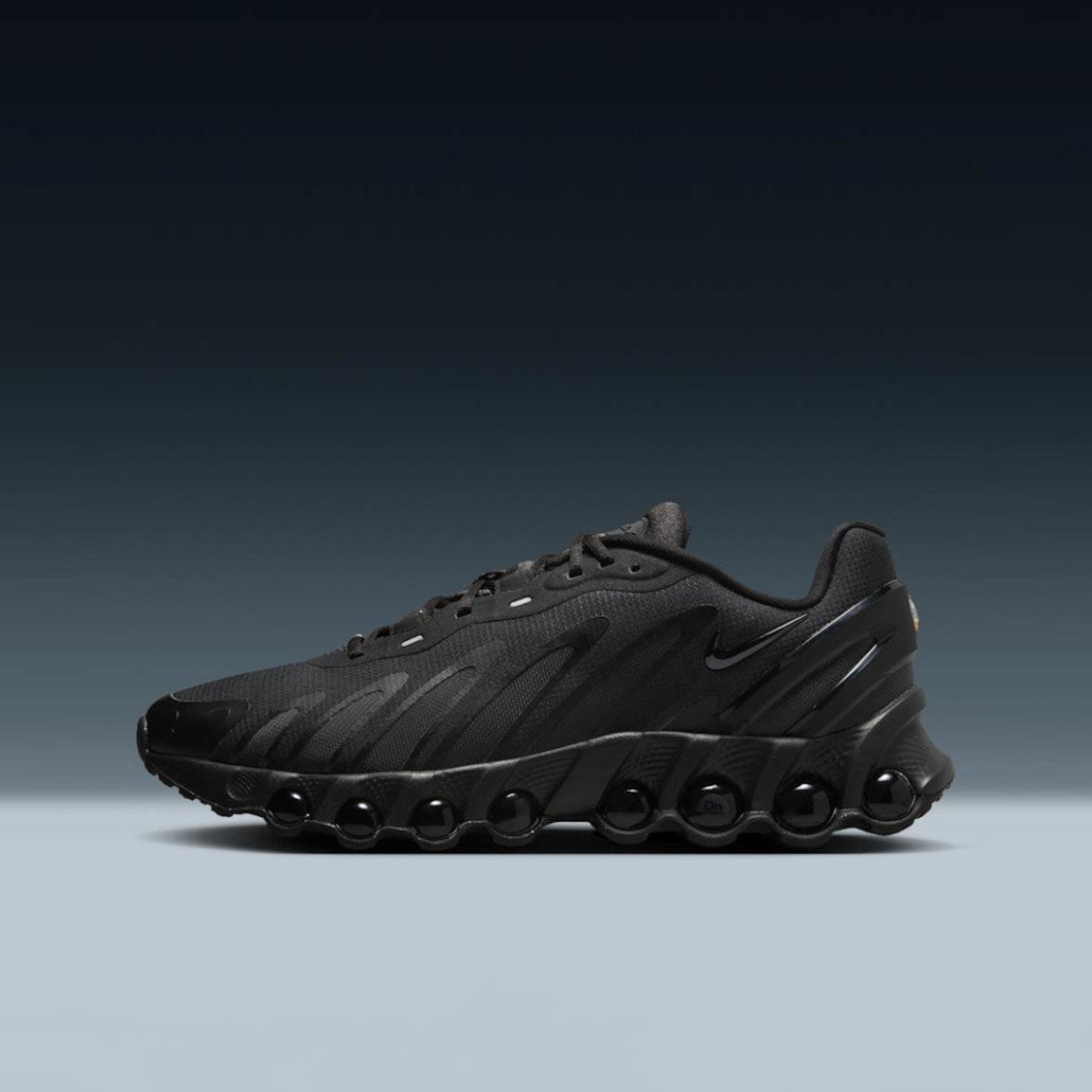Мъжки маратонки Nike Air Max Dn8 Triple Black - Airhouse