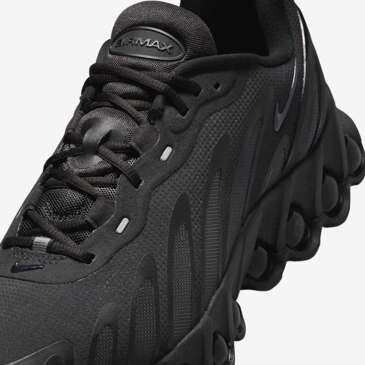 Мъжки маратонки Nike Air Max Dn8 Triple Black - Airhouse