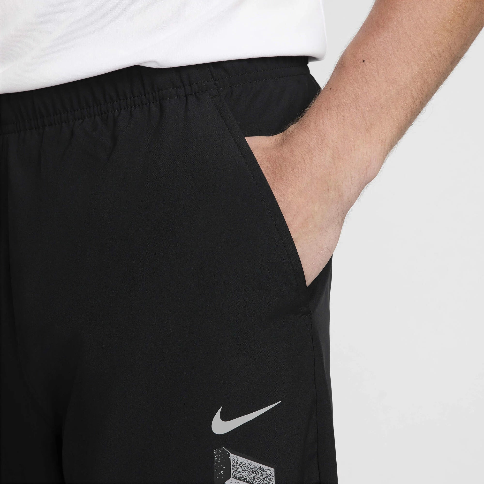 Мъжки панталон Nike Form Trousers - Airhouse