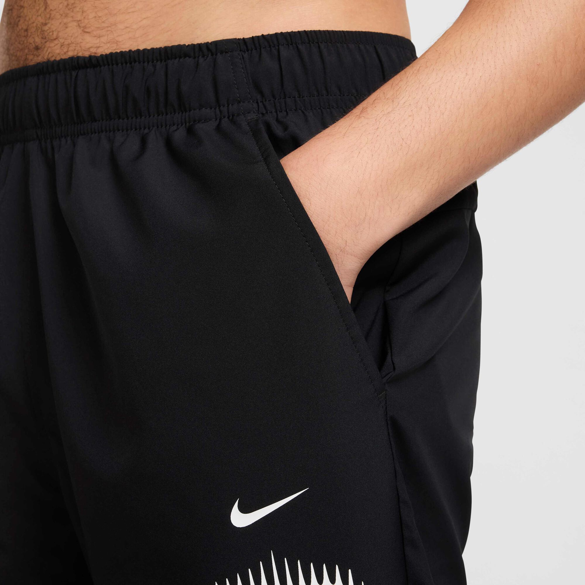 Мъжки панталон Nike Form Trousers - Airhouse