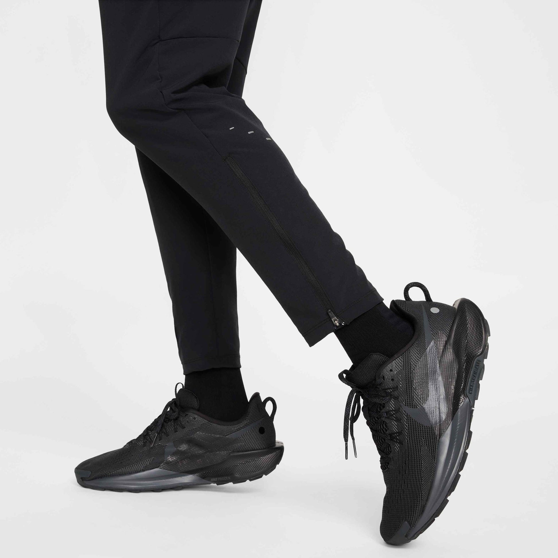 Мъжки панталон Nike Stride Running Trousers - Airhouse