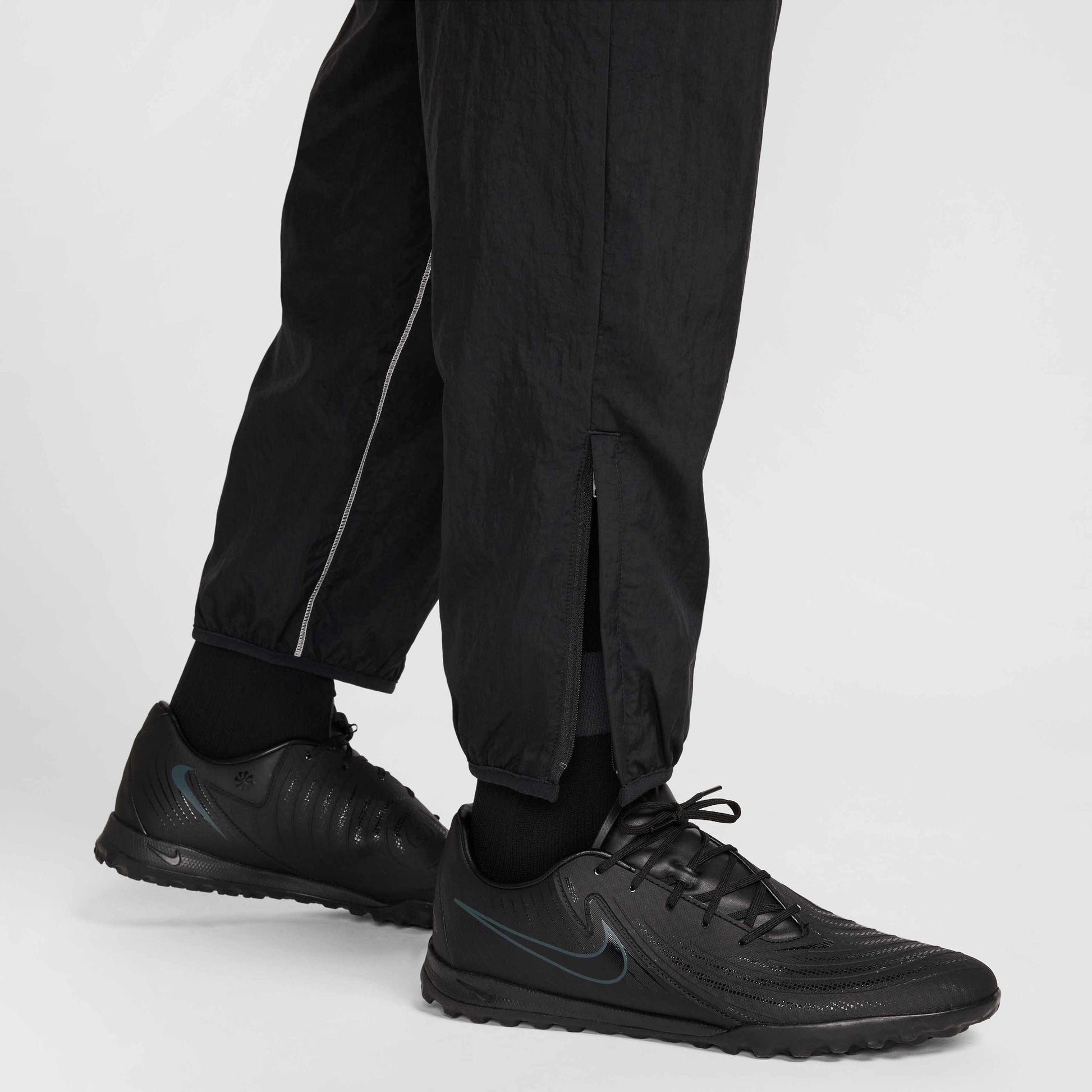 Мъжки панталон Nike Strike+ Pants - Airhouse