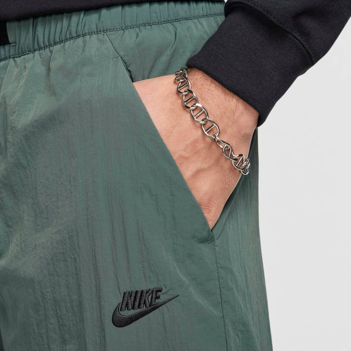 Мъжки панталон Nike Tech Woven Cargo Trousers - Airhouse