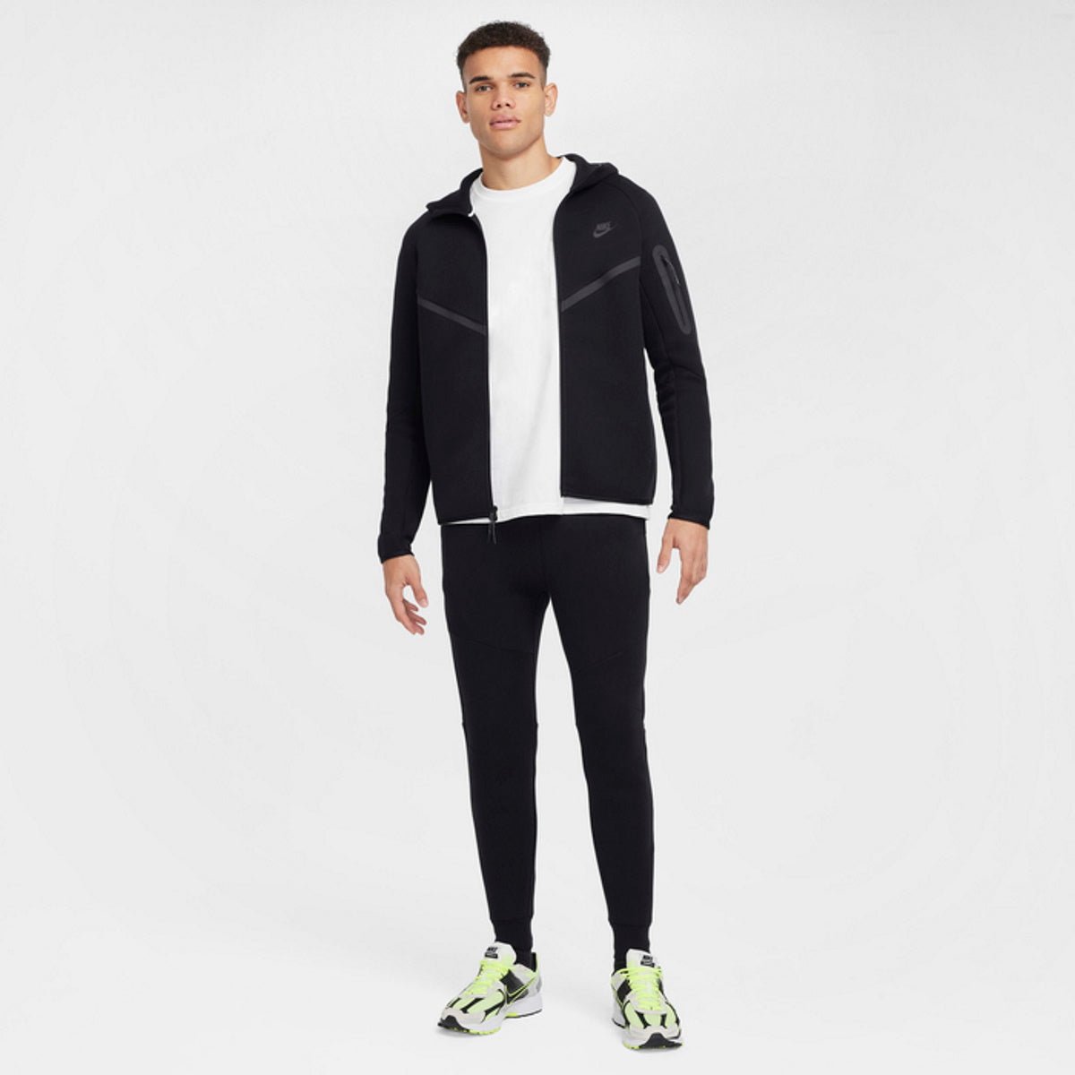 Мъжко худи Nike Tech Fleece Windrunner Hoodie - Airhouse