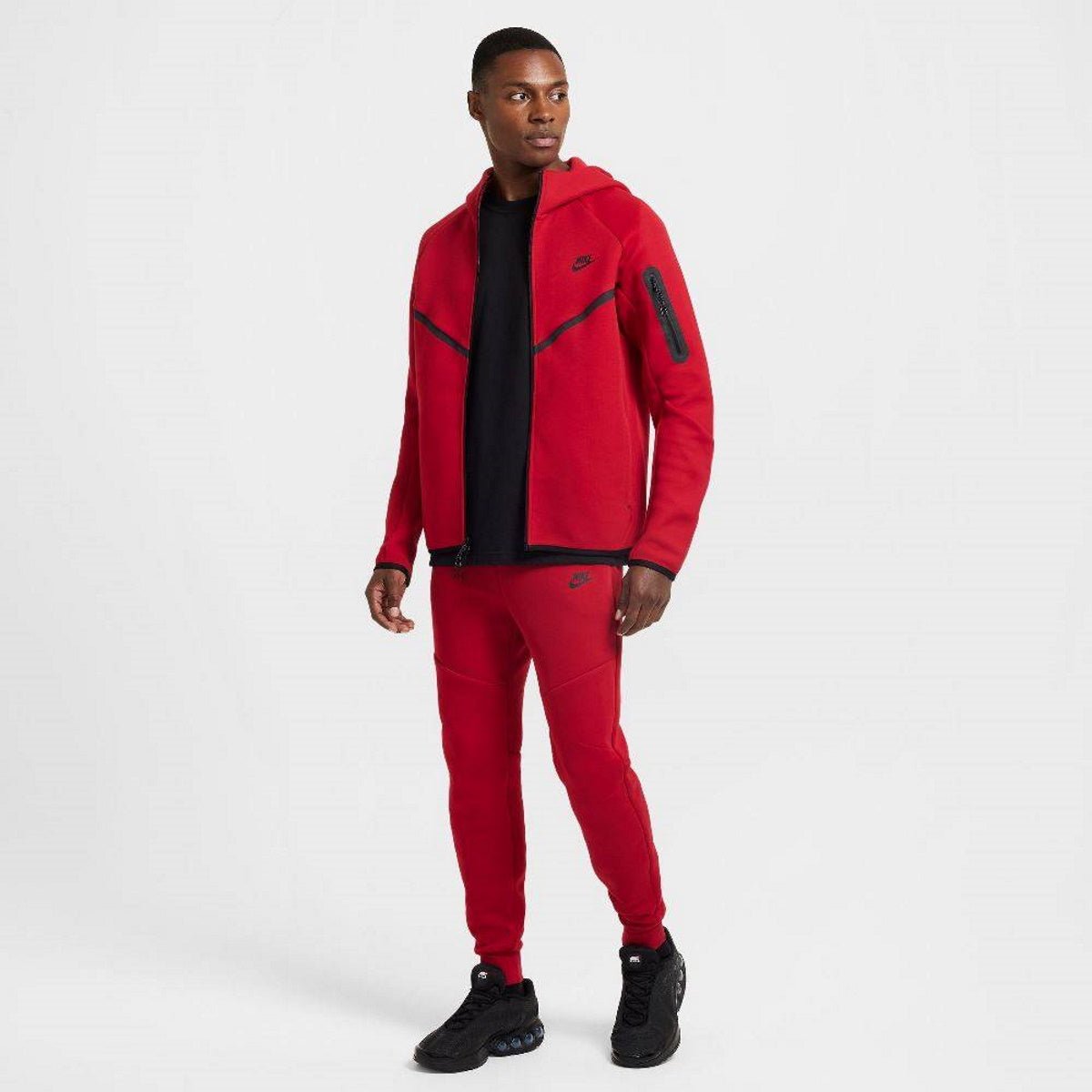 Мъжко долнище Nike Tech Fleece Joggers - Airhouse