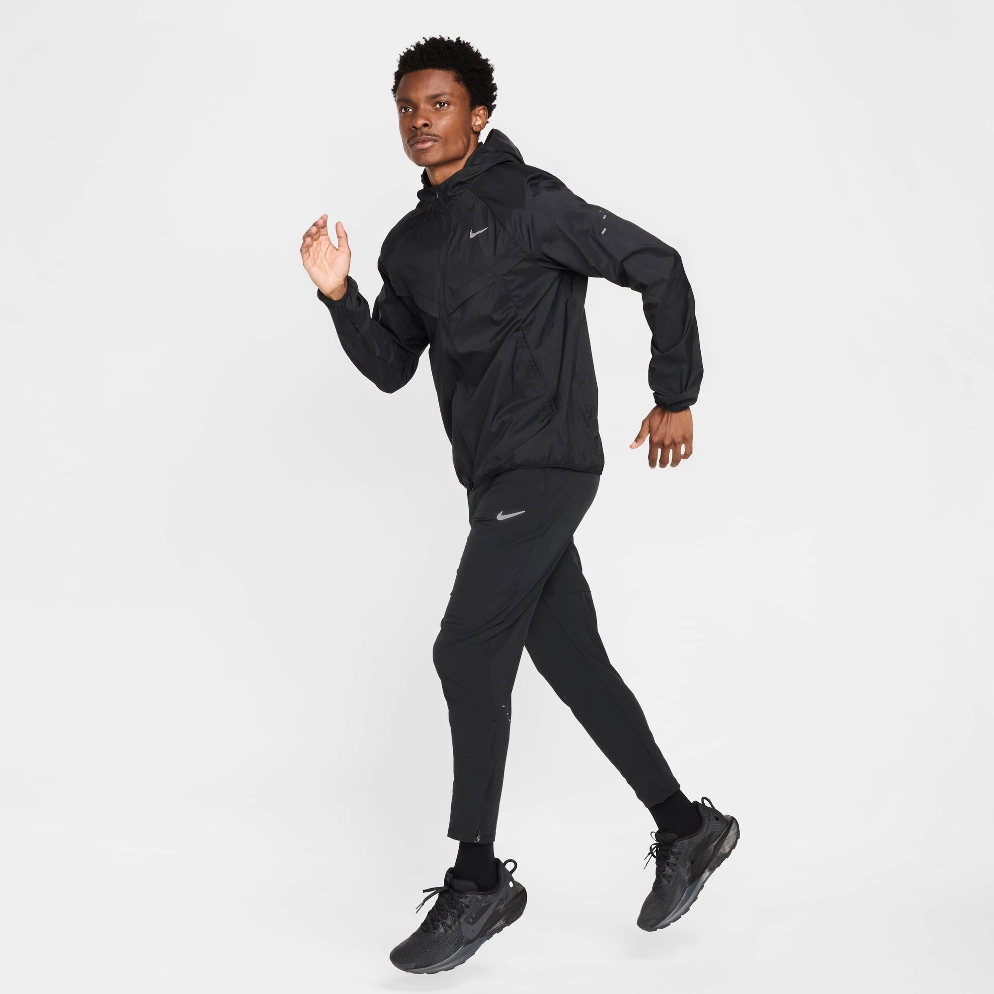 Мъжко яке Nike Stride Running Jacket - Airhouse