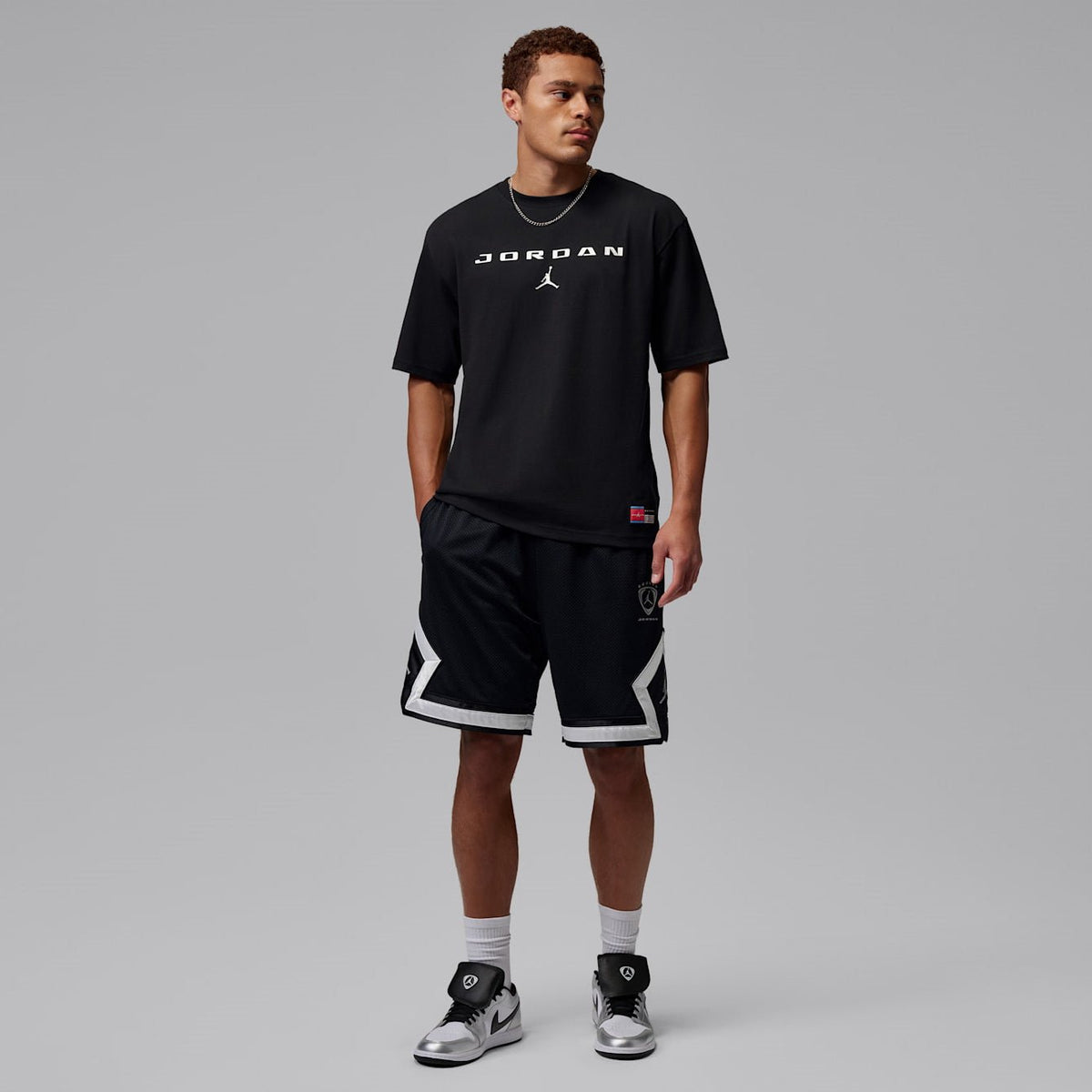 Мъжка тениска Jordan Brooklyn Graphic T-Shirt - IO0007-010 модел отпред