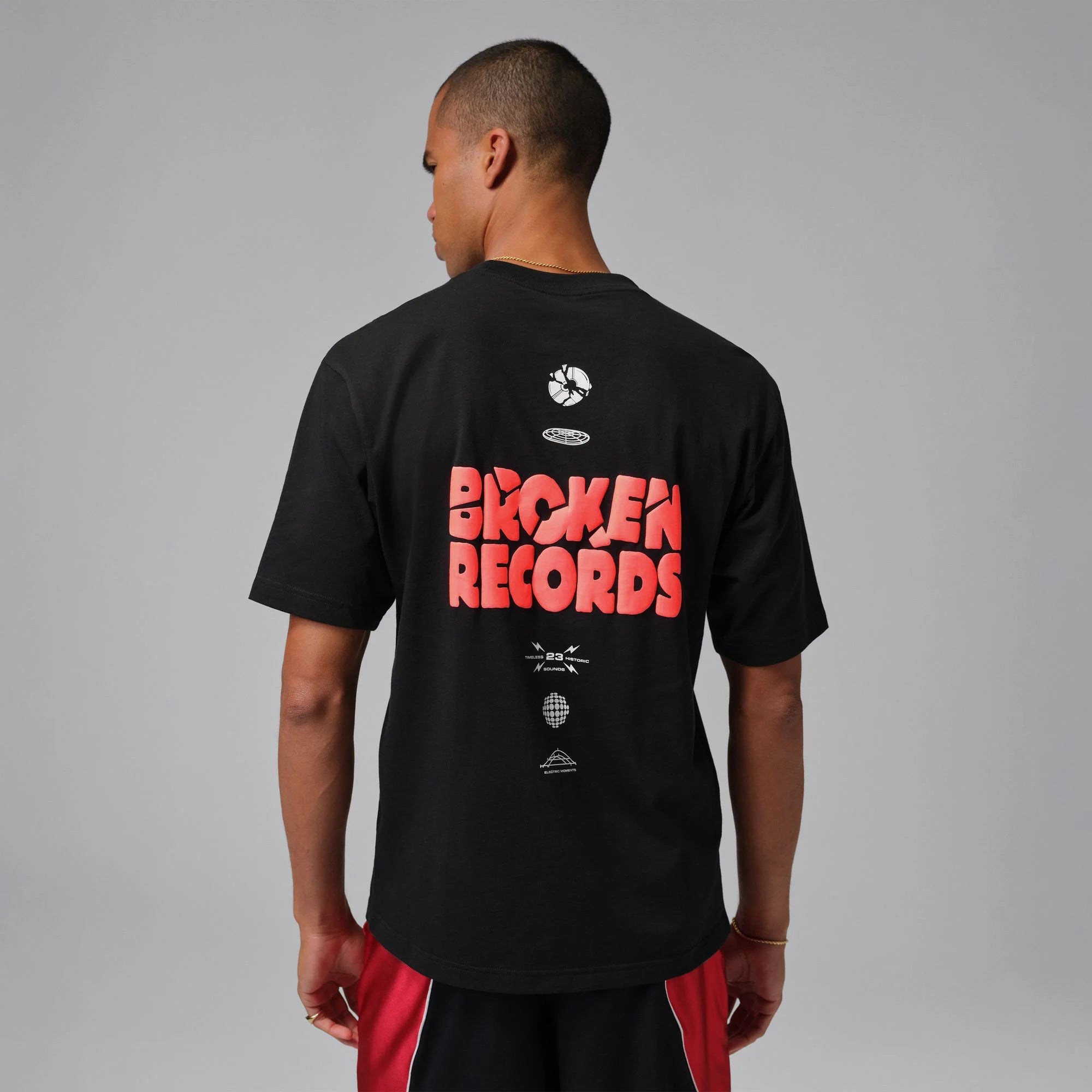 Мъжка тениска Jordan Graphic T-Shirt IF3055-010 отзад