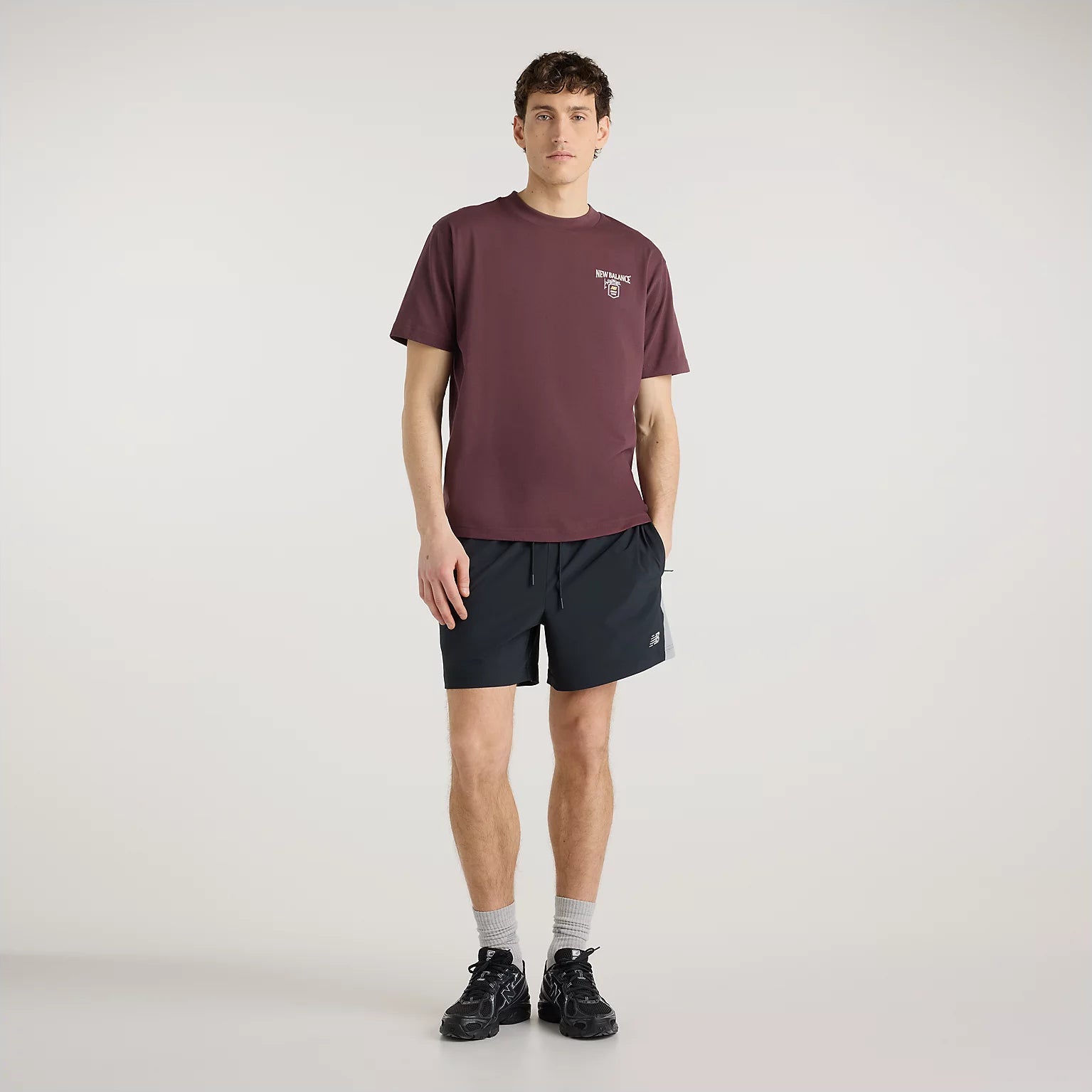 Мъжка тениска New Balance Grab a Bite London T-Shirt - MT62B9LIYRL модел отпред