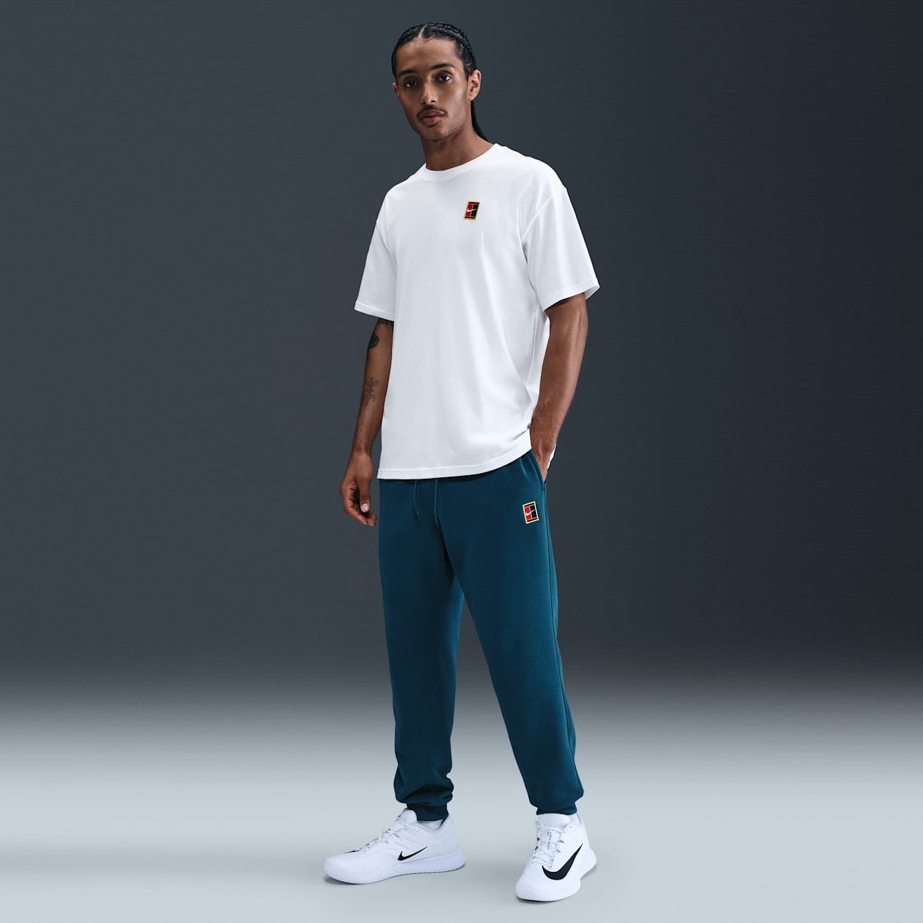 Мъжки джогър Nike Court Heritage Joggers - Airhouse