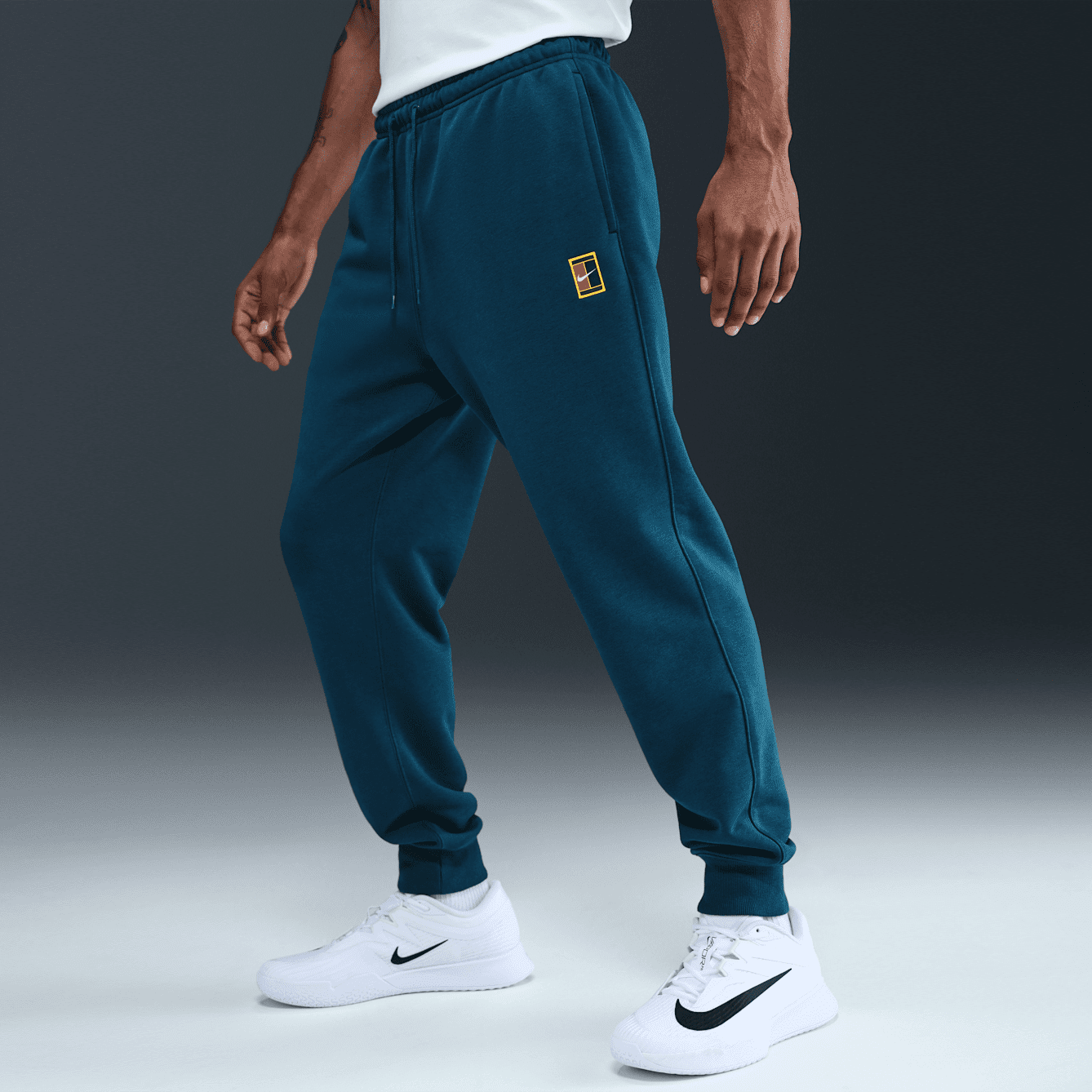 Мъжки джогър Nike Court Heritage Joggers - Airhouse