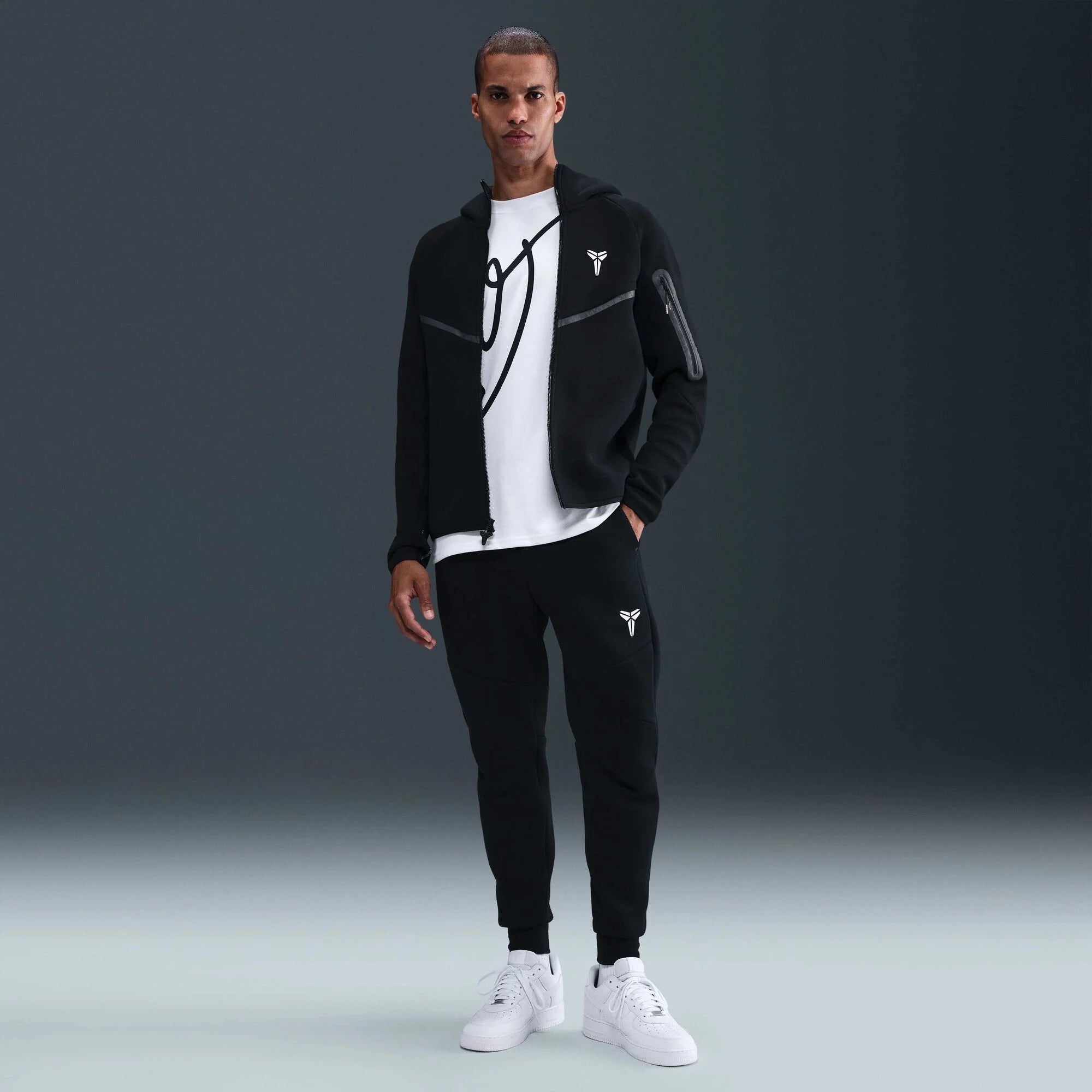 Мъжки джогър Nike Kobe Tech Fleece Joggers - Airhouse