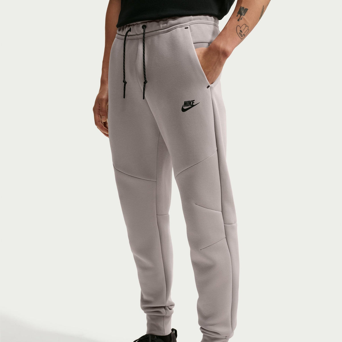 Мъжки джогър Nike Tech Fleece Joggers - HV0959-009