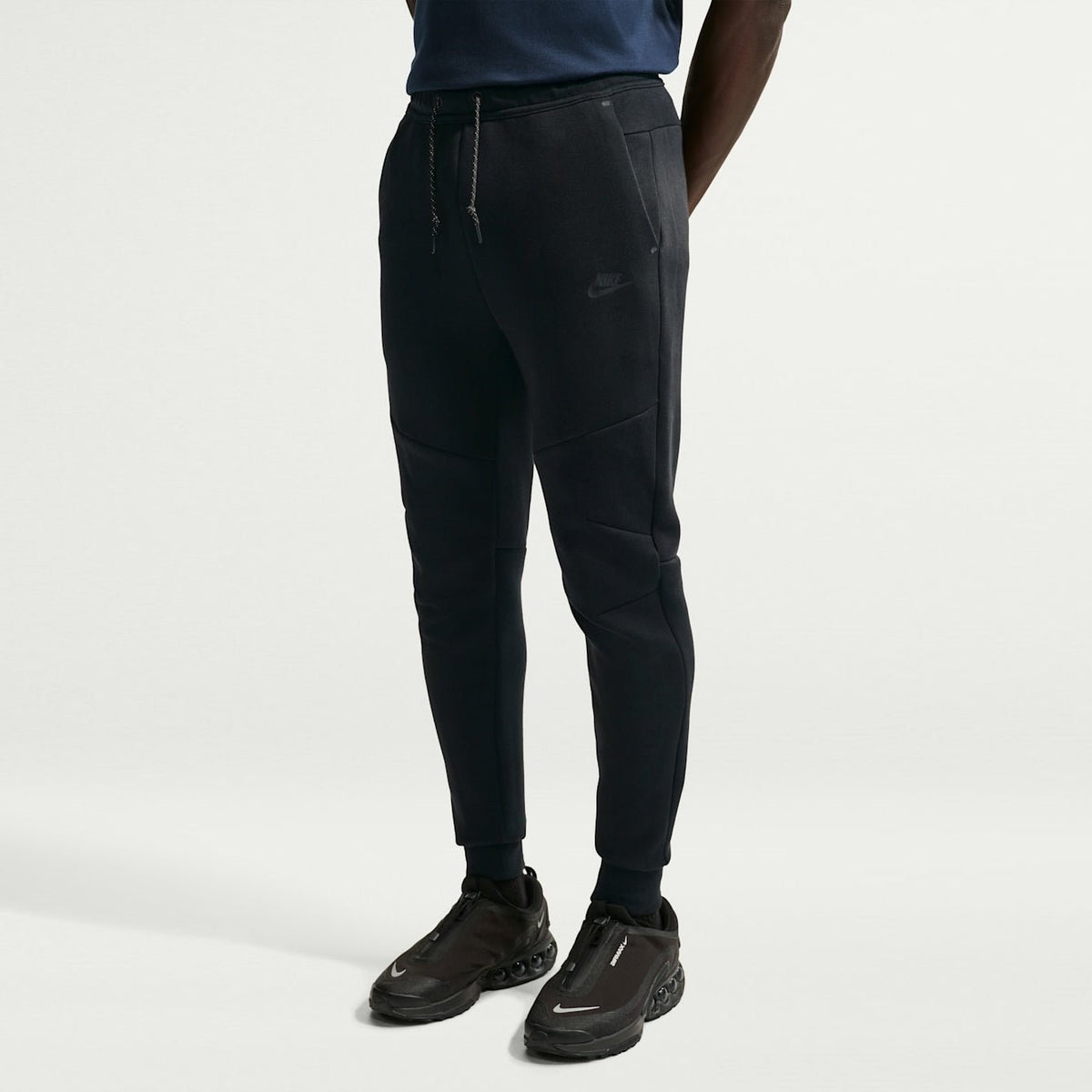Мъжки джогър Nike Tech Fleece Joggers - HV0959-010