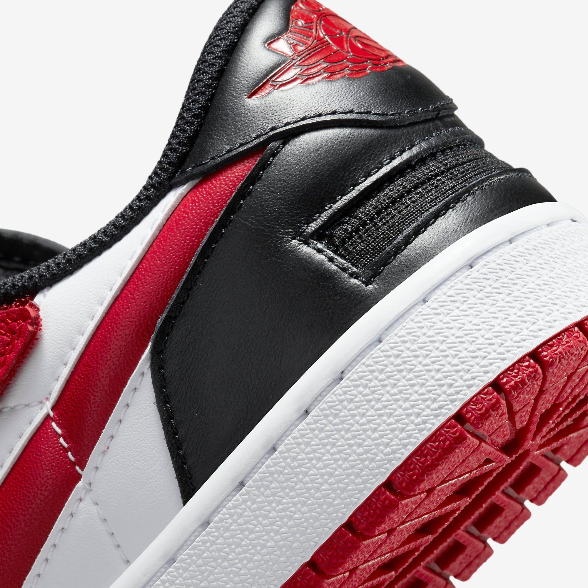 Мъжки кецове Air Jordan 1 Low FlyEase - DM1206-163 детайл отзад