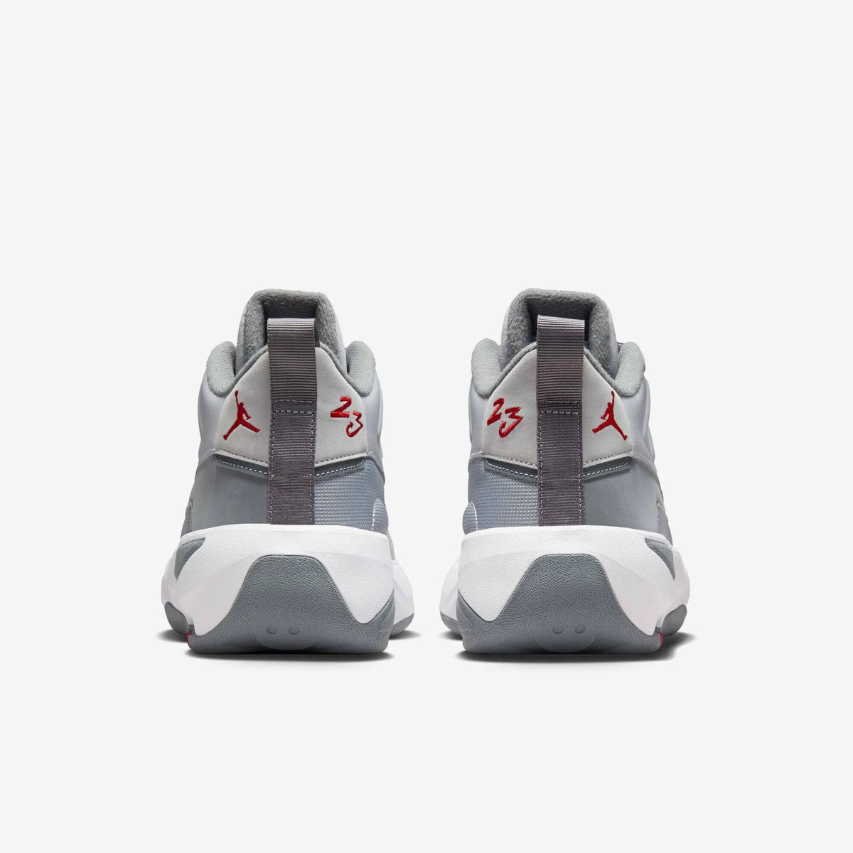Мъжки кецове Jordan Max Aura 7 - HQ2091-002 отзад