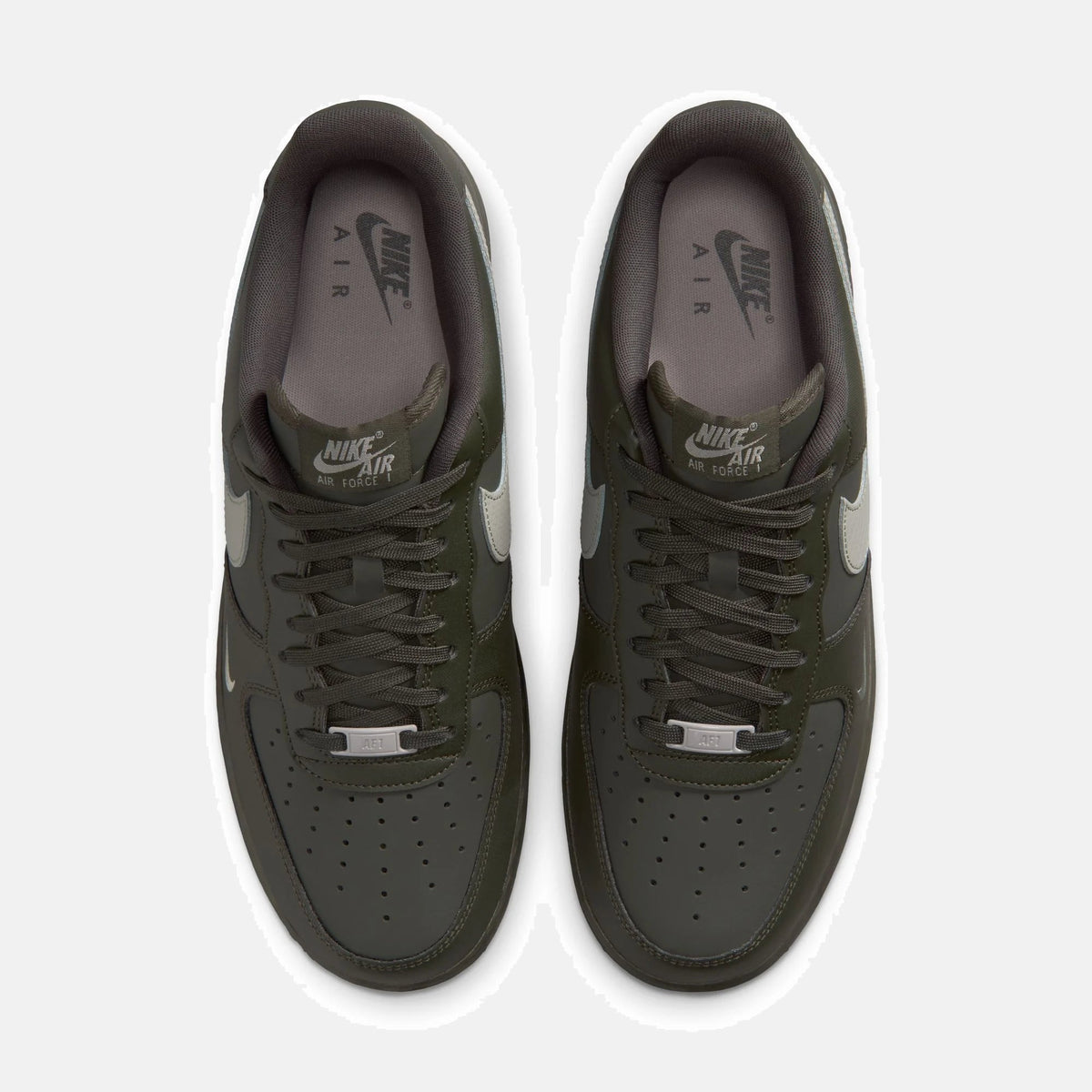Мъжки кецове Nike Air Force 1 '07 - IV5732-001 отгоре