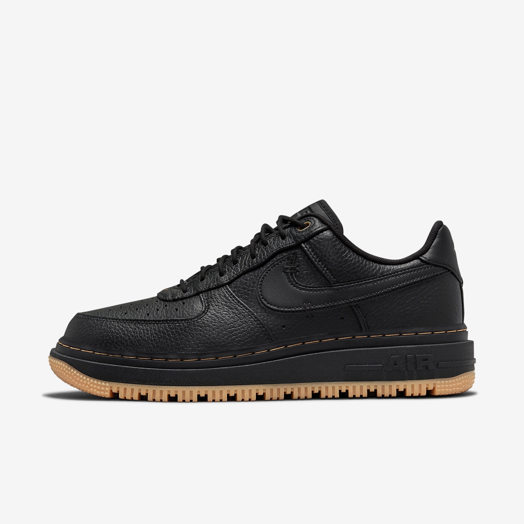 Мъжки кецове Nike Air Force 1 Luxe - DB4109-001
