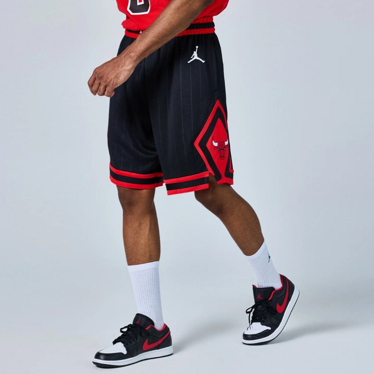 Мъжки къс панталон Jordan Chicago Bulls - CV9555-010 отстрани