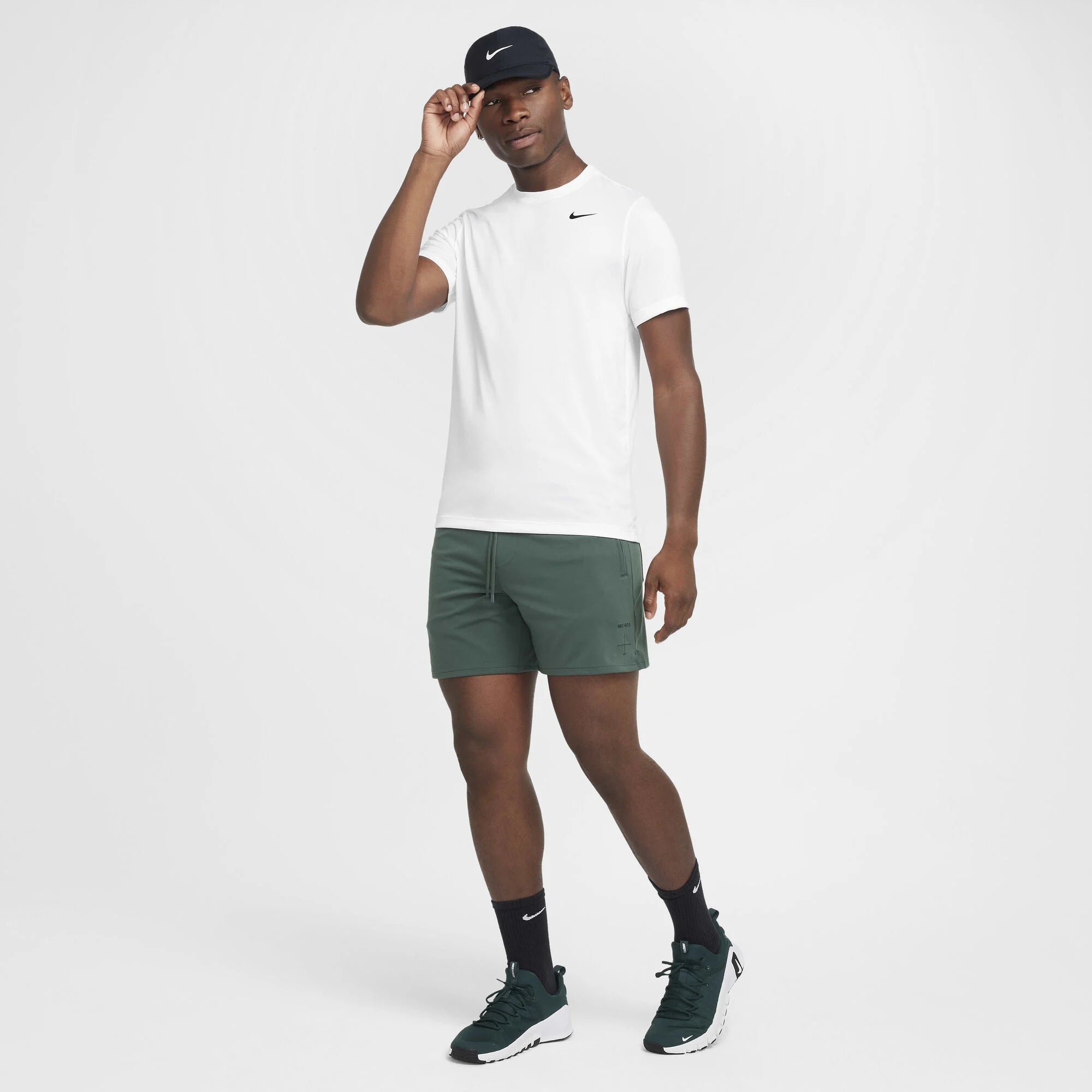 Мъжки къс панталон Nike APS Dri-FIT ADV Versatile Shorts - FV8698-338 модел отпред