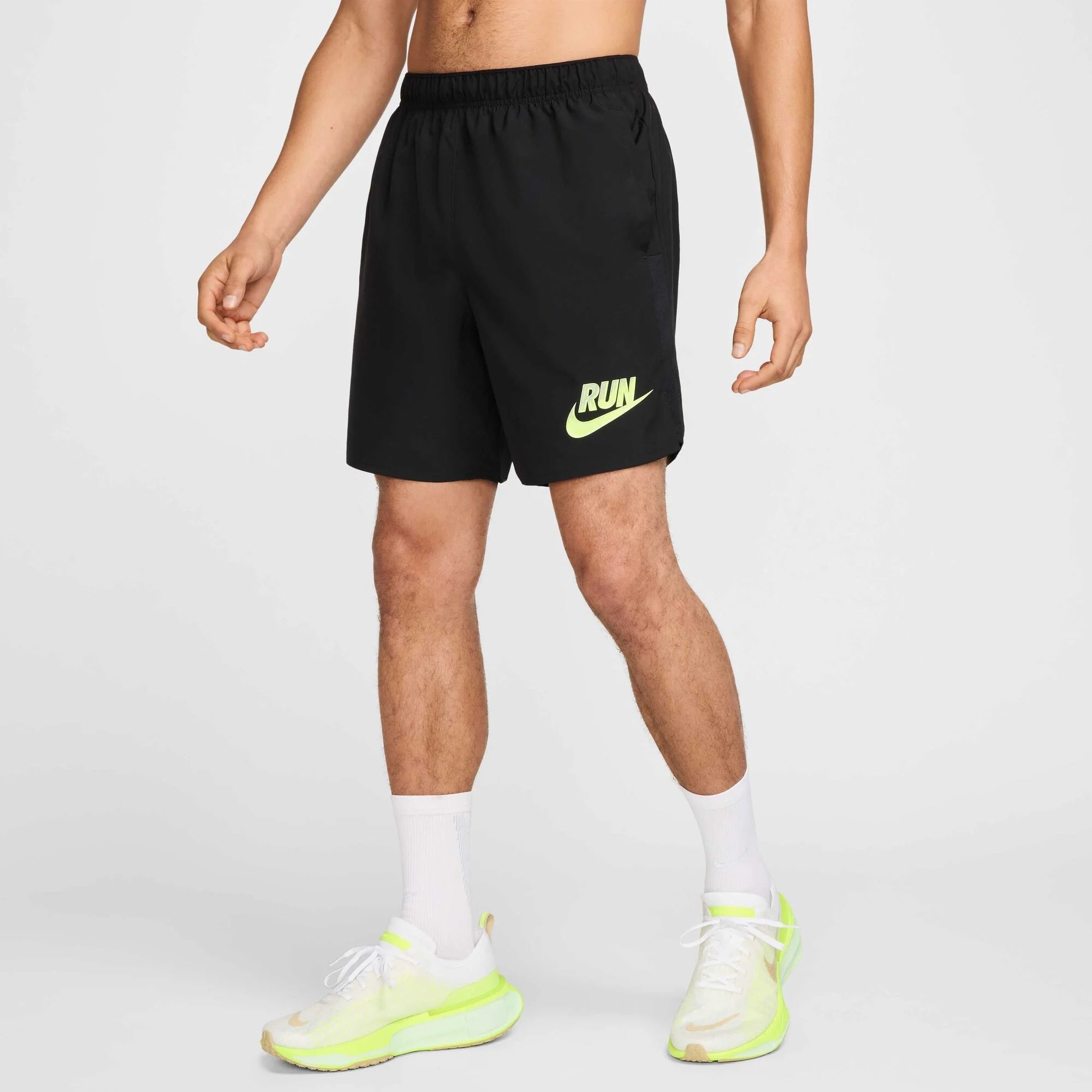 Мъжки къс панталон Nike Challenger Run Energy Dri-FIT Unlined Running Shorts - HJ3566-010