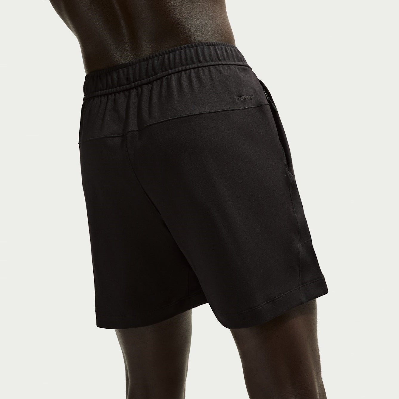 Мъжки къс панталон Nike Primary NanoKnit Dri-FIT Performance Shorts - II1310-010 отзад