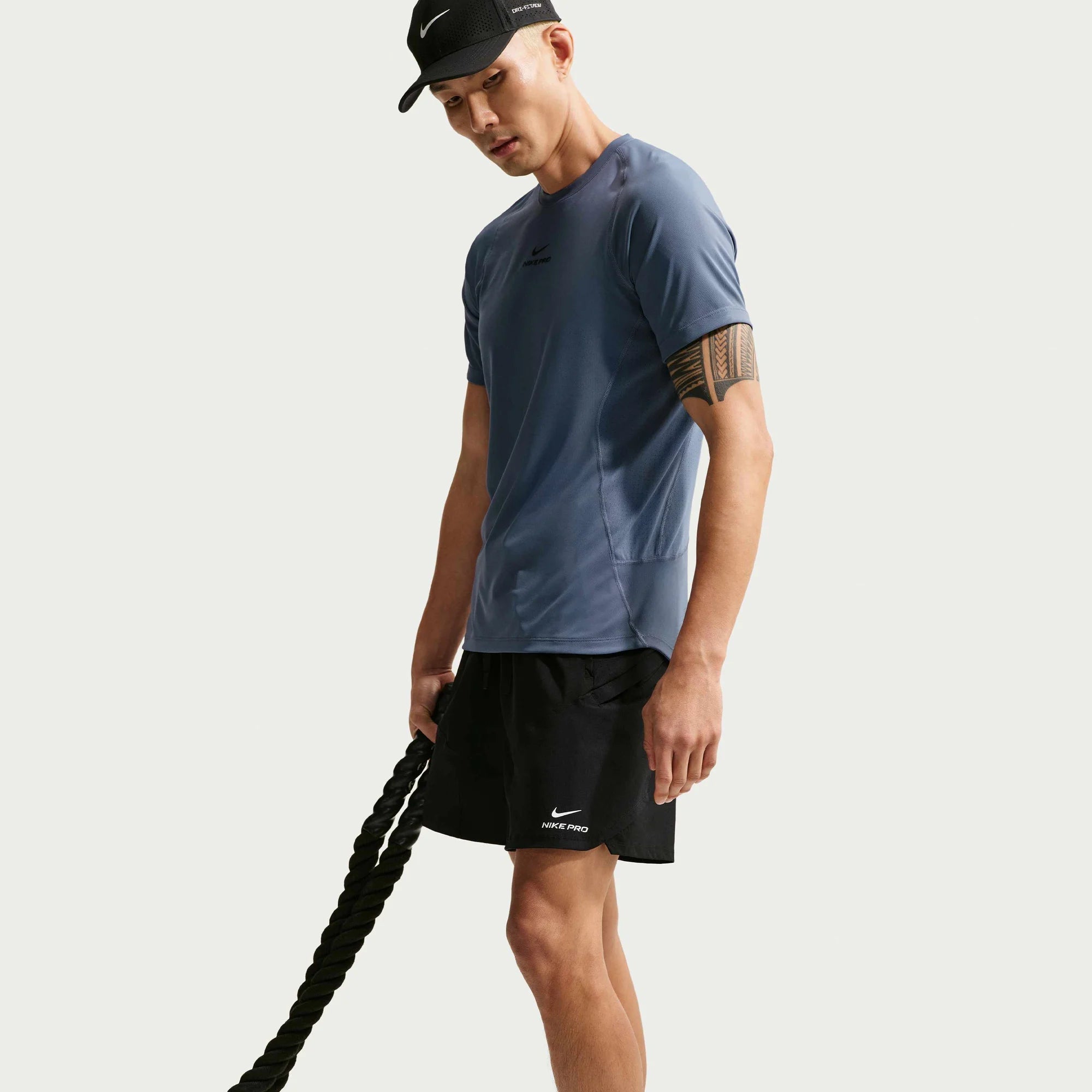 Мъжки къс панталон Nike Pro Training Dri-FIT ADV Shorts - IF2216-010 модел отстрани