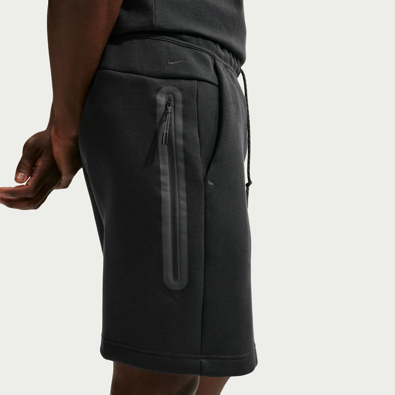 Мъжки къс панталон Nike Tech Fleece Shorts - IM0693-010 страничен джоб