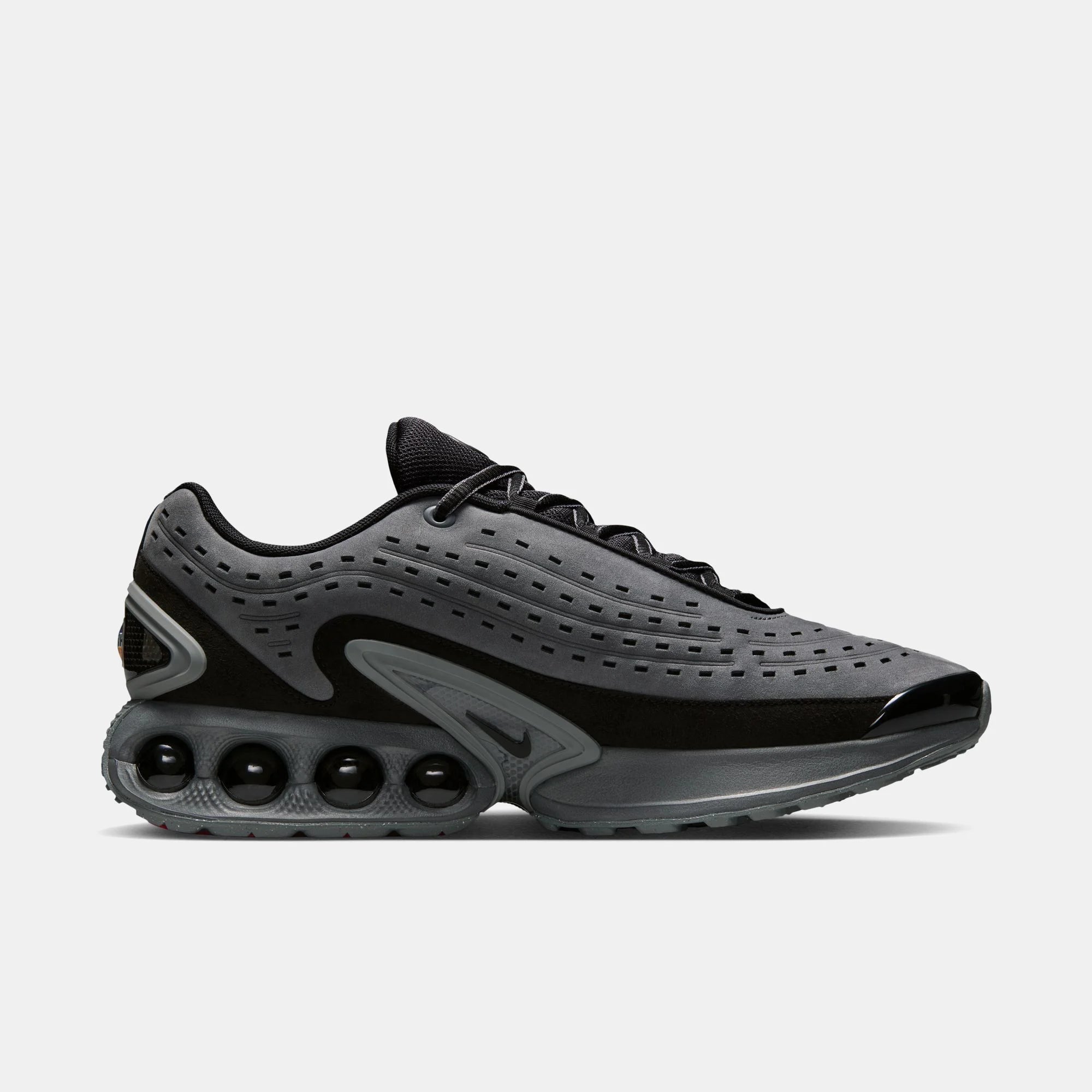 Мъжки маратонки Nike Air Max Dn Leather IB6405-001 отстрани
