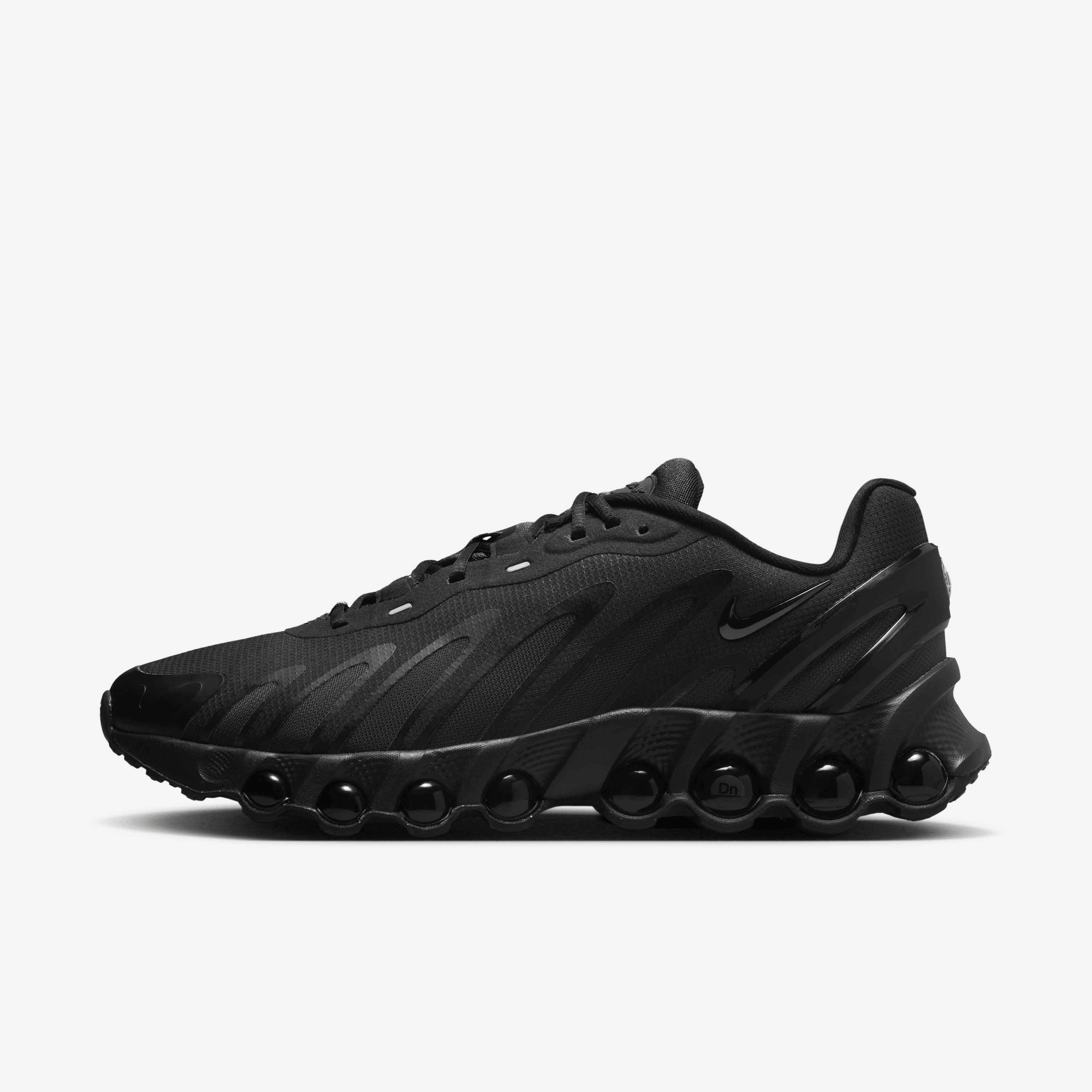 Мъжки маратонки Nike Air Max Dn8 "Triple Black" - FQ7860-002