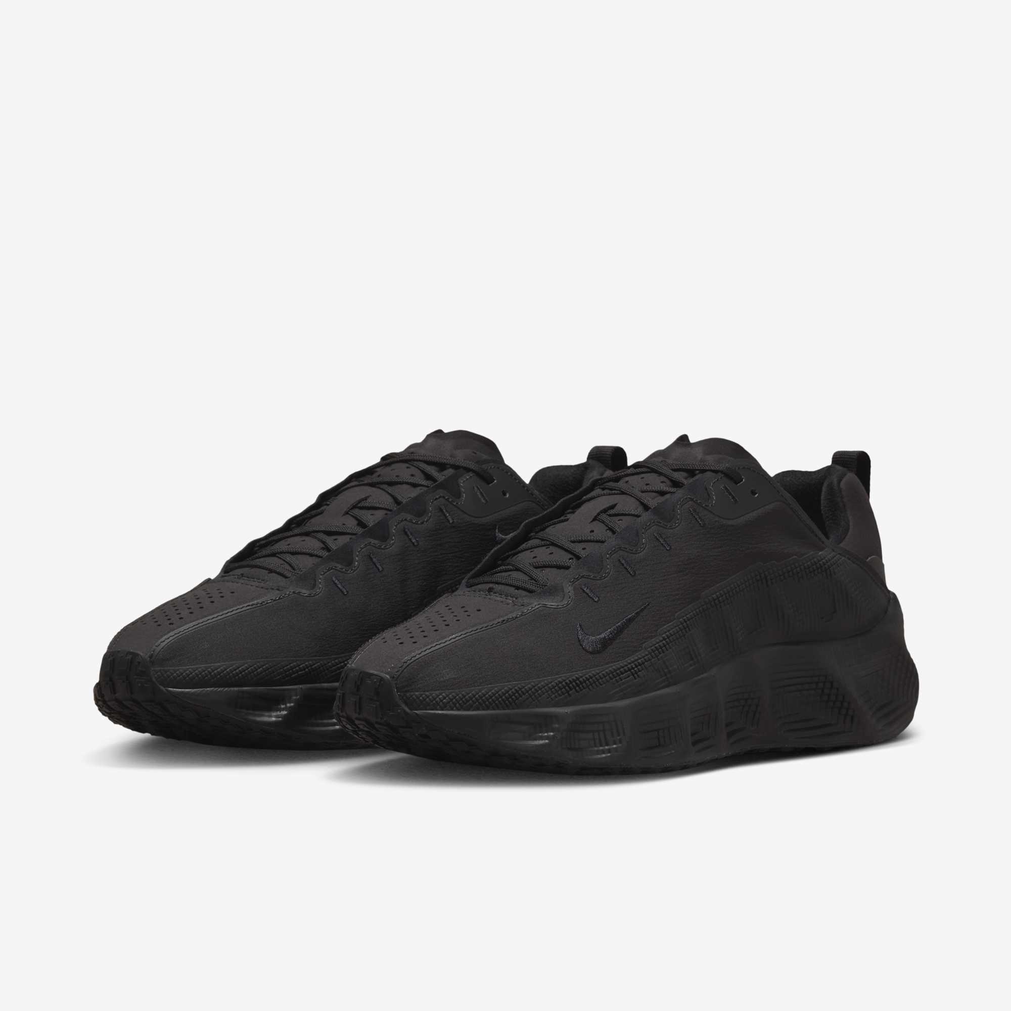Мъжки маратонки Nike Ava Rover - DX4215-005 отпред