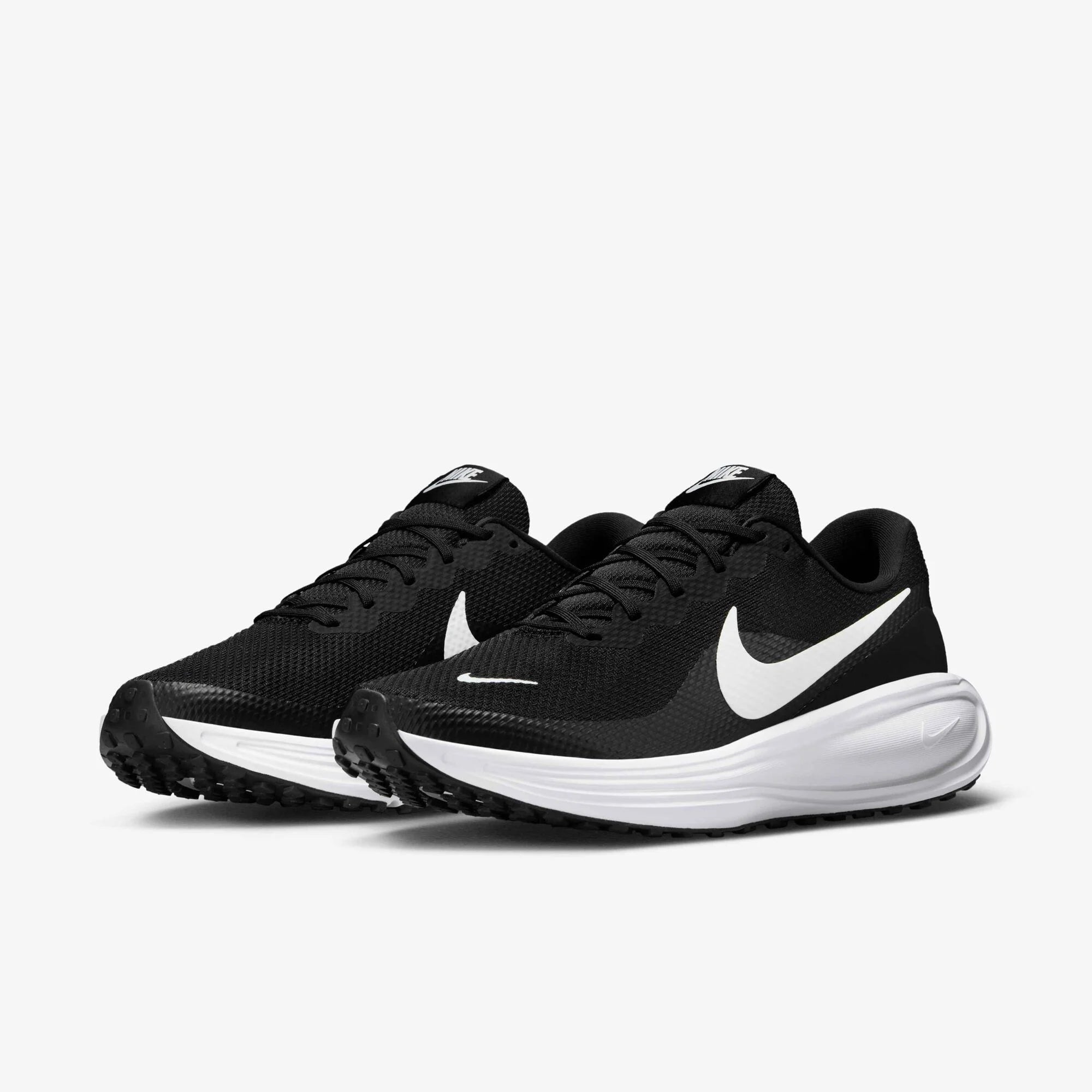Мъжки маратонки Nike Revolution 8 HJ9198-003 отпред