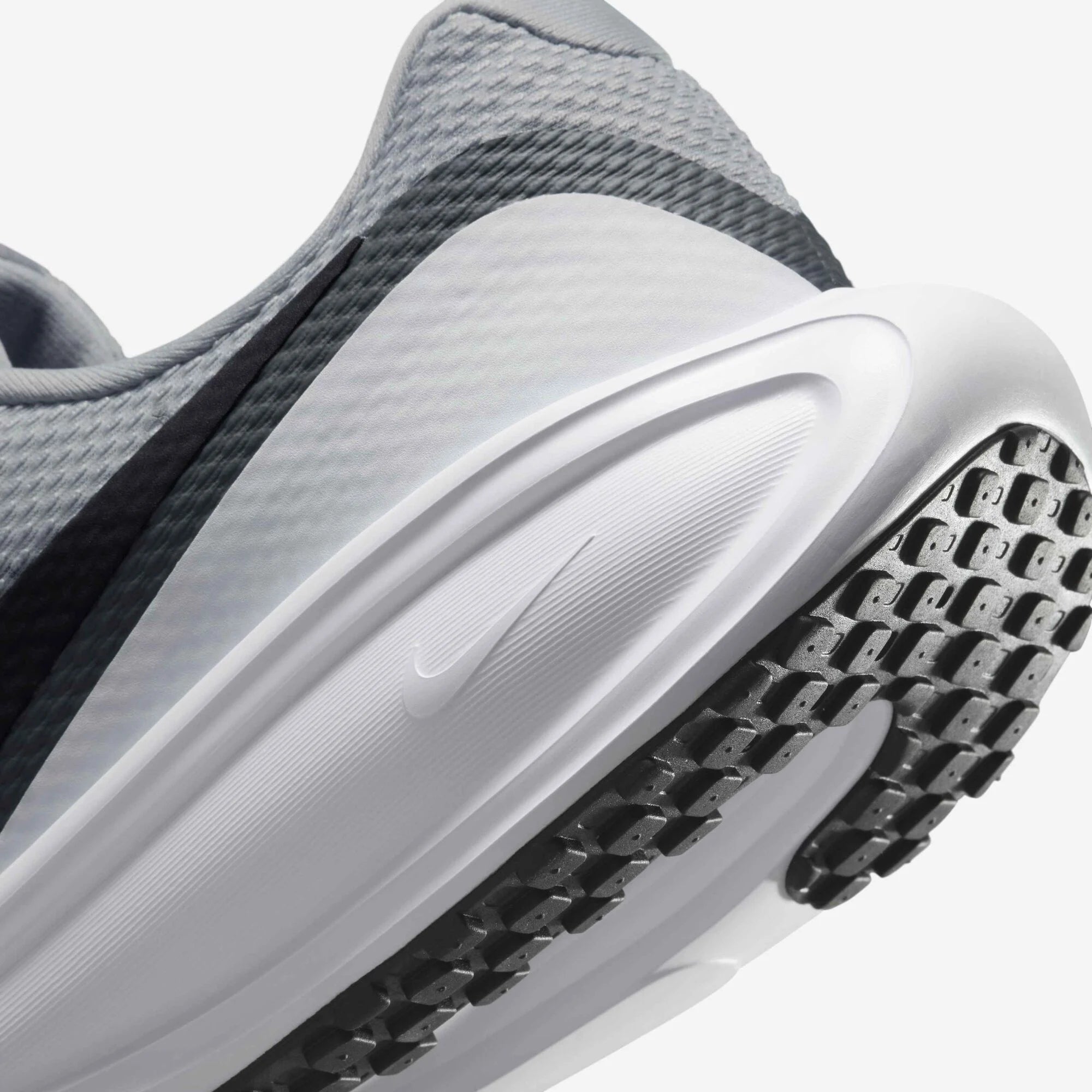 Мъжки маратонки Nike Revolution 8 Road Running Shoes HJ9198-004 детайл подметка