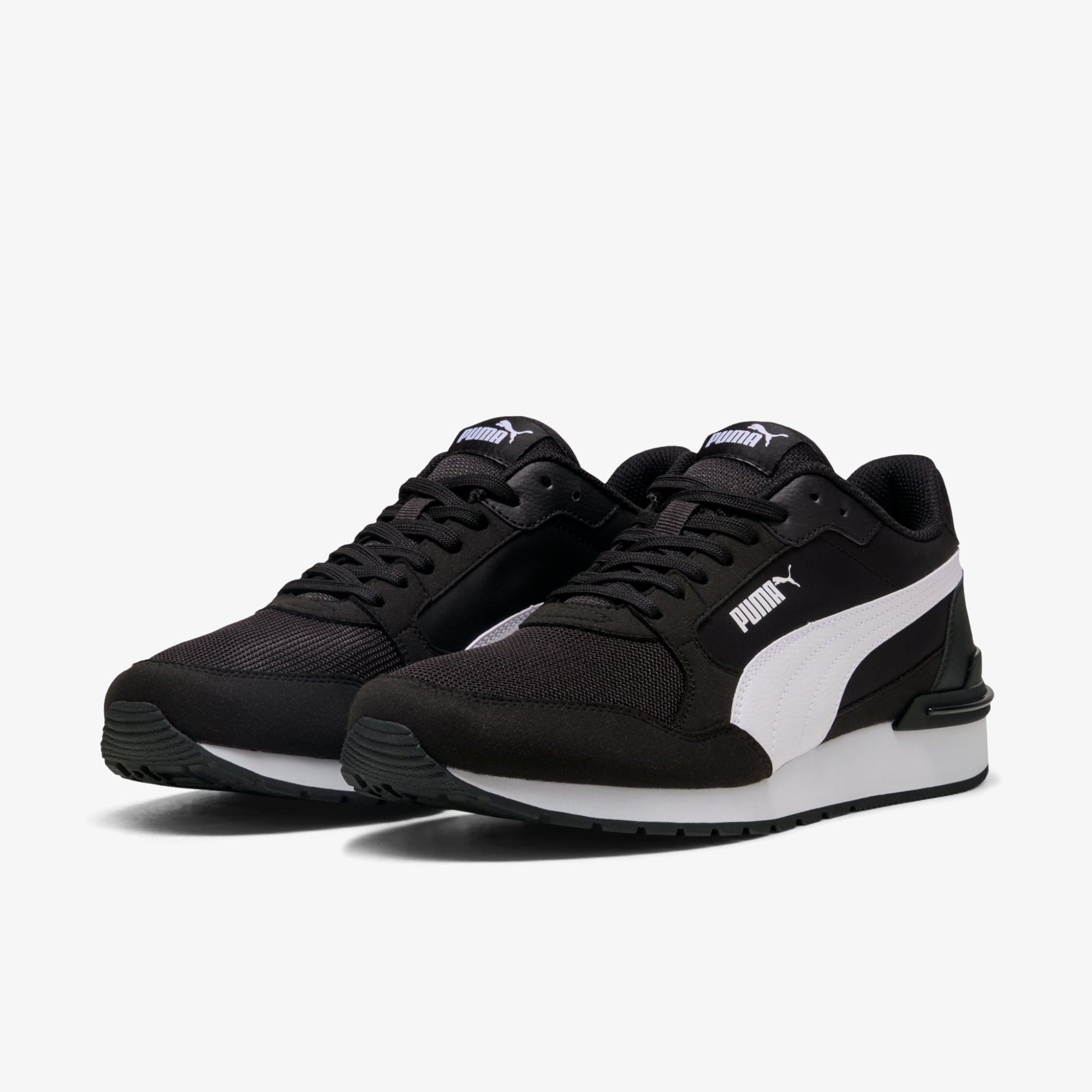 Мъжки маратонки Puma ST Runner V4 - 404743-01 отпред