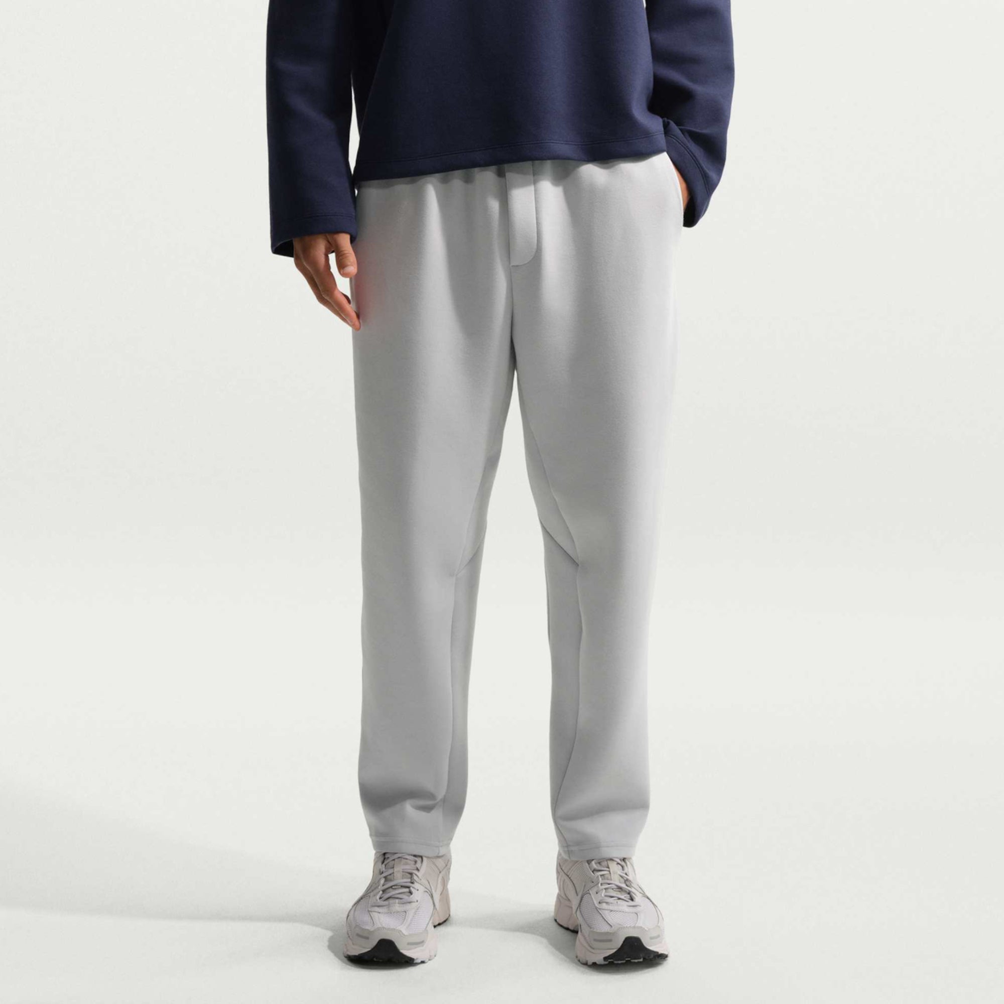Мъжки панталон Nike 24.7 ImpossiblySoft Dri-FIT Trousers HQ6970-097