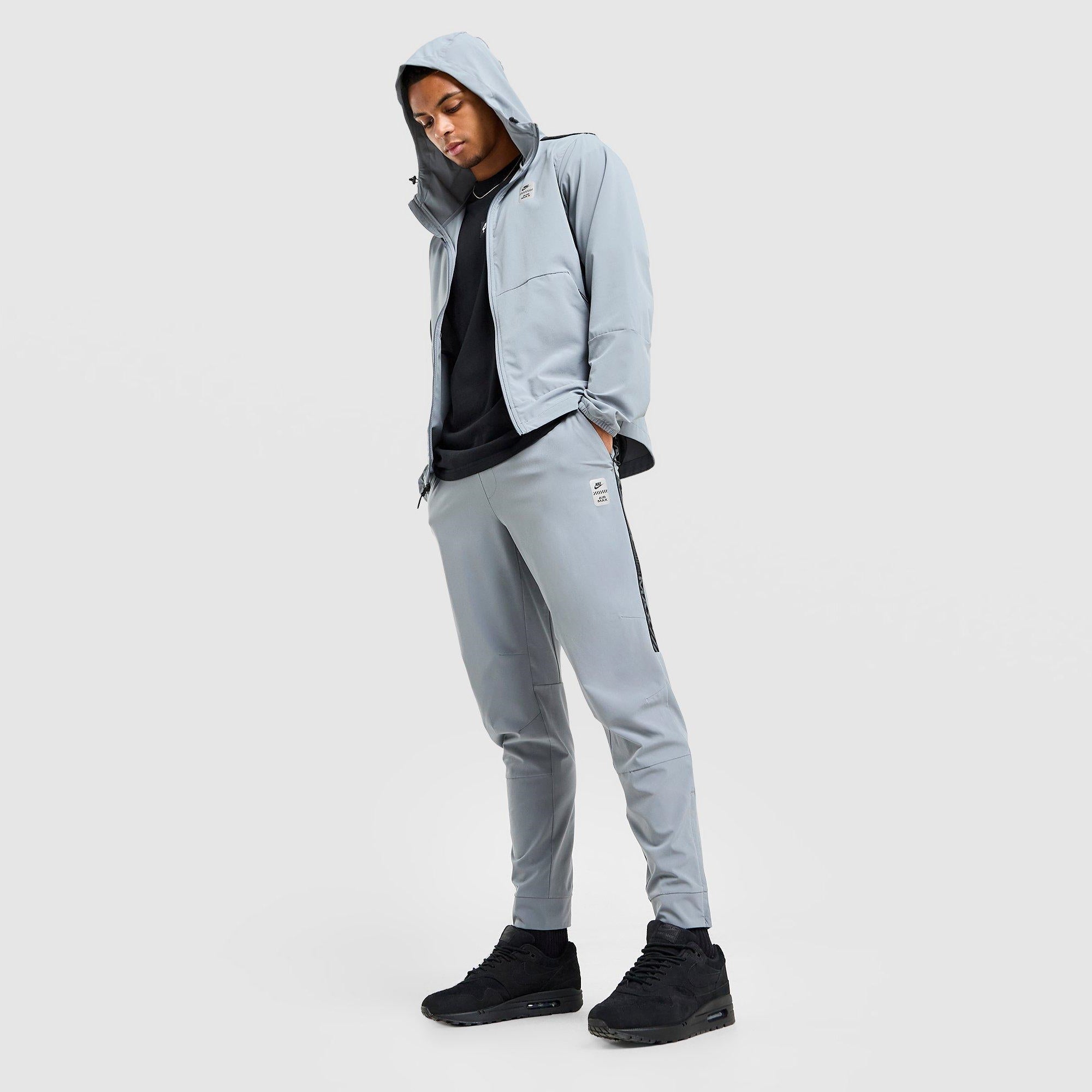 Мъжки панталон Nike Air Max Woven Trousers - IF0385-065 модел отпред