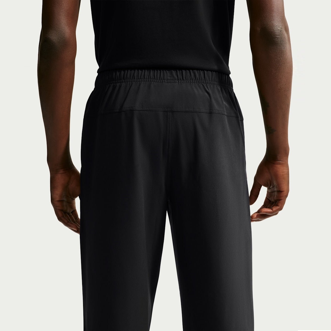 Мъжки панталон Nike Paris Saint-Germain Energy Pants - IO3450-010 отзад