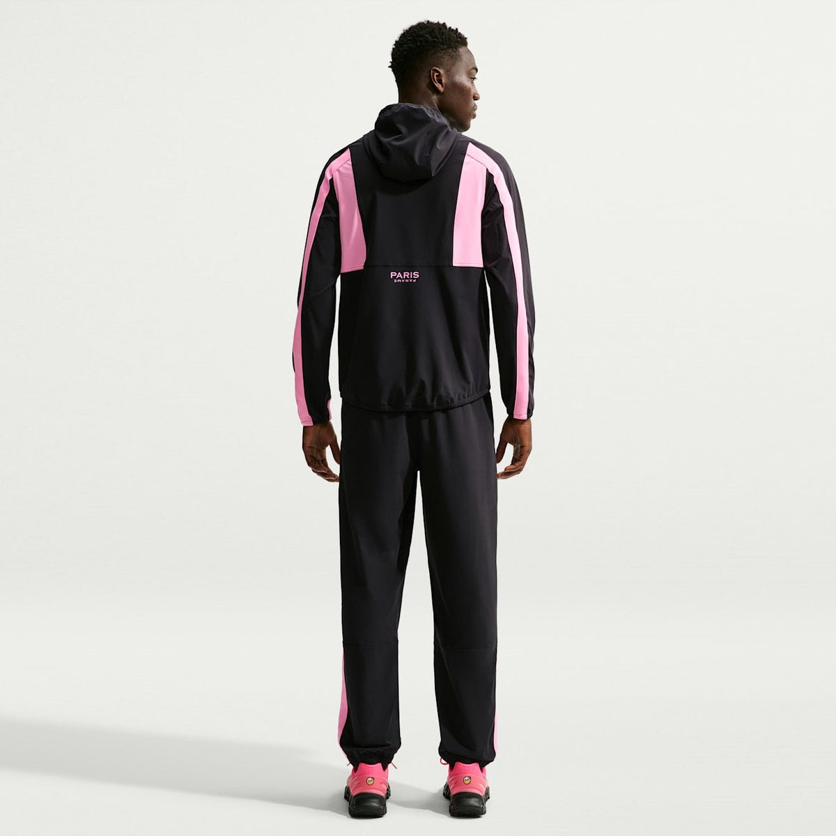 Мъжки панталон Nike Paris Saint-Germain Energy Pants - IO3450-010 модел отзад