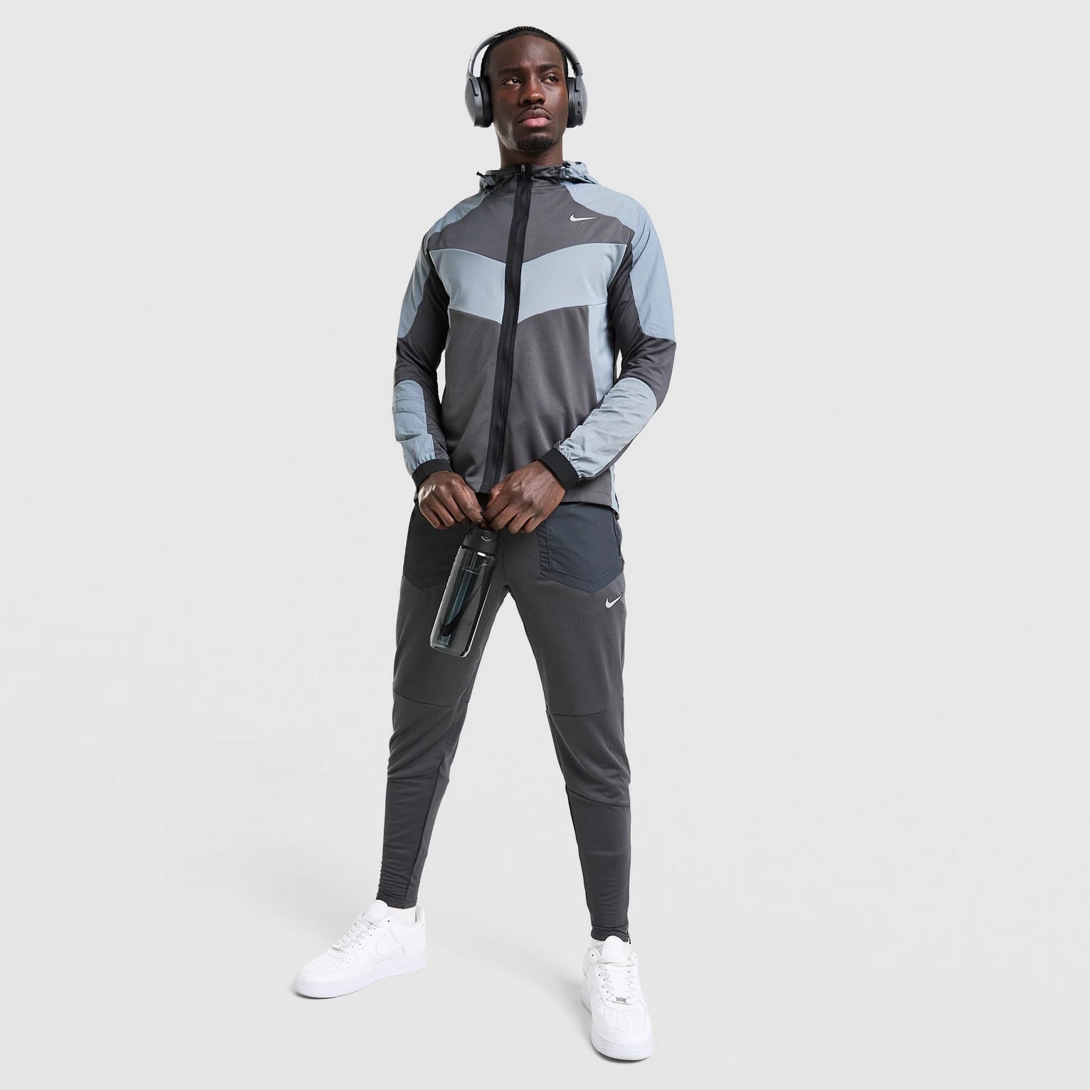 Мъжки панталон Nike Phenom Elite Pants - IO1066-060 модел отпред