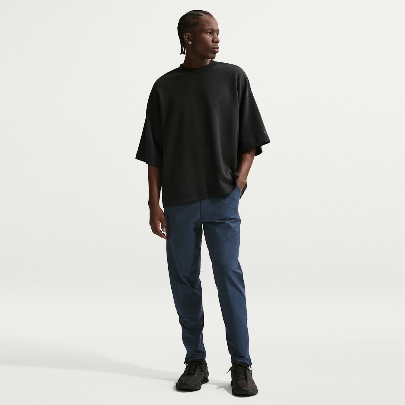 Мъжки панталон Nike Tech Dri-FIT Shori Knit Pants IF1404 модел отпред