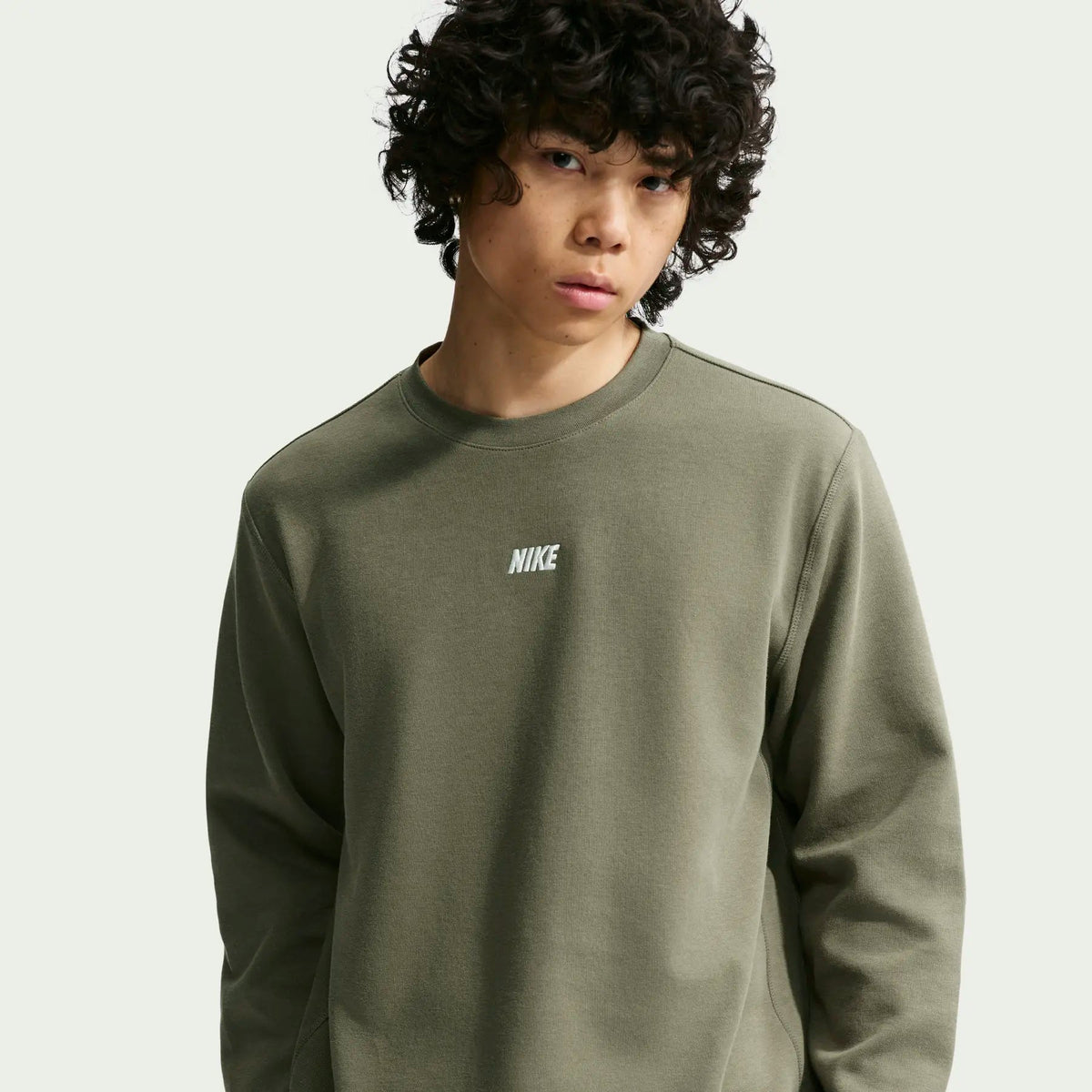 Мъжки суитшърт Nike Club Varsity Crew - IU0792-222